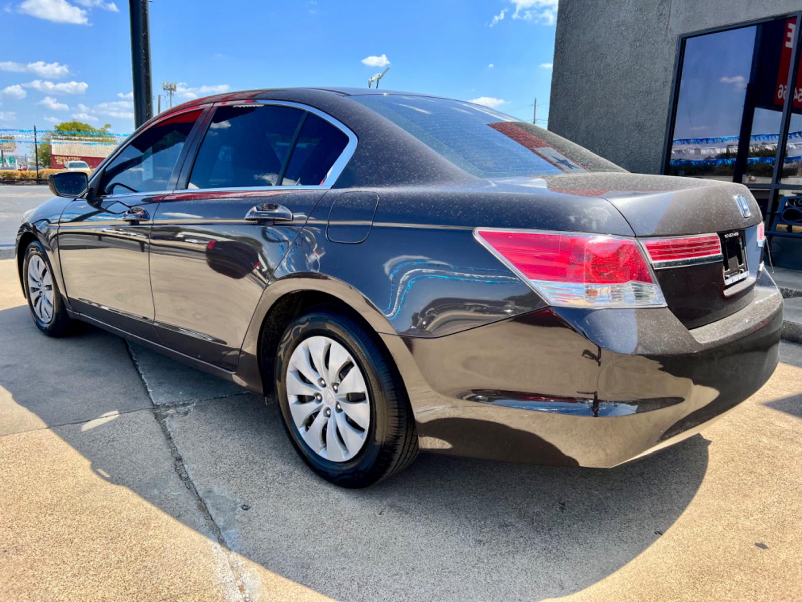 2011 GRAY HONDA ACCORD LX (1HGCP2F38BA) , located at 5900 E. Lancaster Ave., Fort Worth, TX, 76112, (817) 457-5456, 0.000000, 0.000000 - This is a 2011 HONDA ACCORD LX 4 DOOR SEDAN that is in excellent condition. There are no dents or scratches. The interior is clean with no rips or tears or stains. All power windows, door locks and seats. Ice cold AC for those hot Texas summer days. It is equipped with a CD player, AM/FM radio, AUX - Photo #4