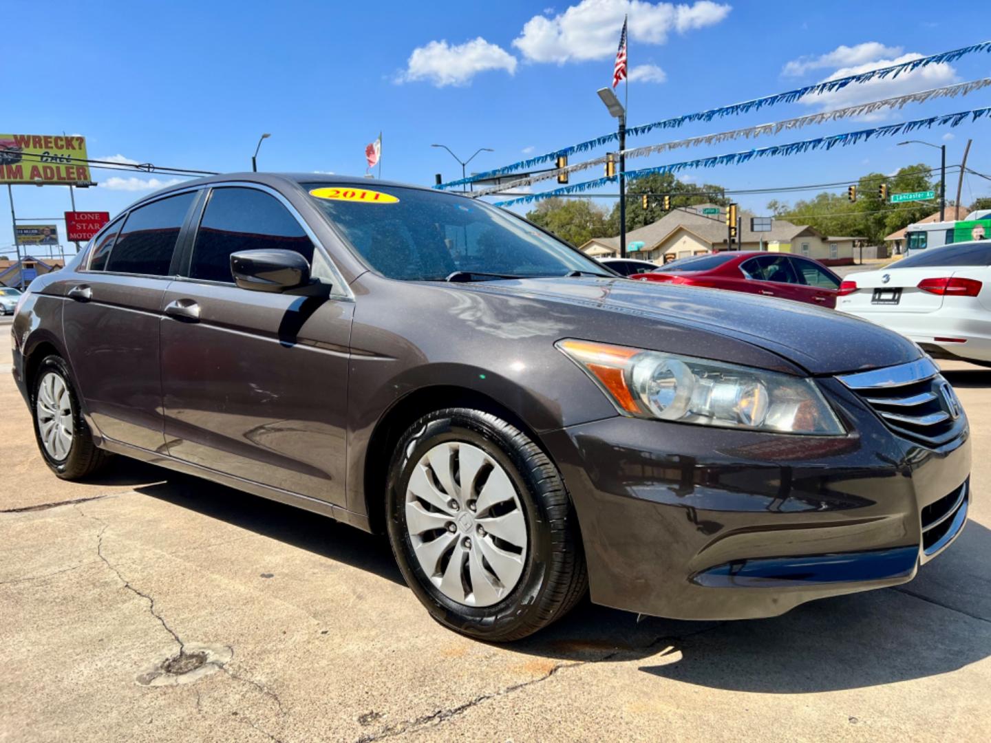 2011 GRAY HONDA ACCORD LX (1HGCP2F38BA) , located at 5900 E. Lancaster Ave., Fort Worth, TX, 76112, (817) 457-5456, 0.000000, 0.000000 - This is a 2011 HONDA ACCORD LX 4 DOOR SEDAN that is in excellent condition. There are no dents or scratches. The interior is clean with no rips or tears or stains. All power windows, door locks and seats. Ice cold AC for those hot Texas summer days. It is equipped with a CD player, AM/FM radio, AUX - Photo#8