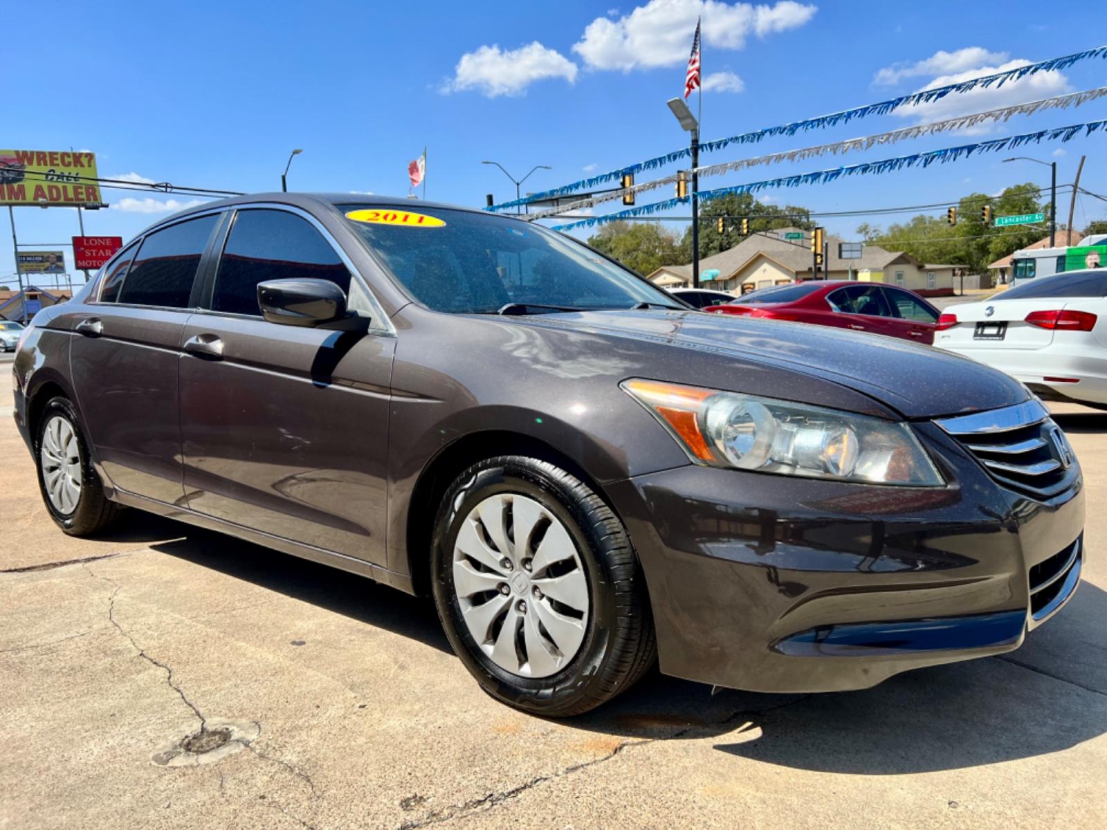 2011 GRAY HONDA ACCORD LX (1HGCP2F38BA) , located at 5900 E. Lancaster Ave., Fort Worth, TX, 76112, (817) 457-5456, 0.000000, 0.000000 - This is a 2011 HONDA ACCORD LX 4 DOOR SEDAN that is in excellent condition. There are no dents or scratches. The interior is clean with no rips or tears or stains. All power windows, door locks and seats. Ice cold AC for those hot Texas summer days. It is equipped with a CD player, AM/FM radio, AUX - Photo #8