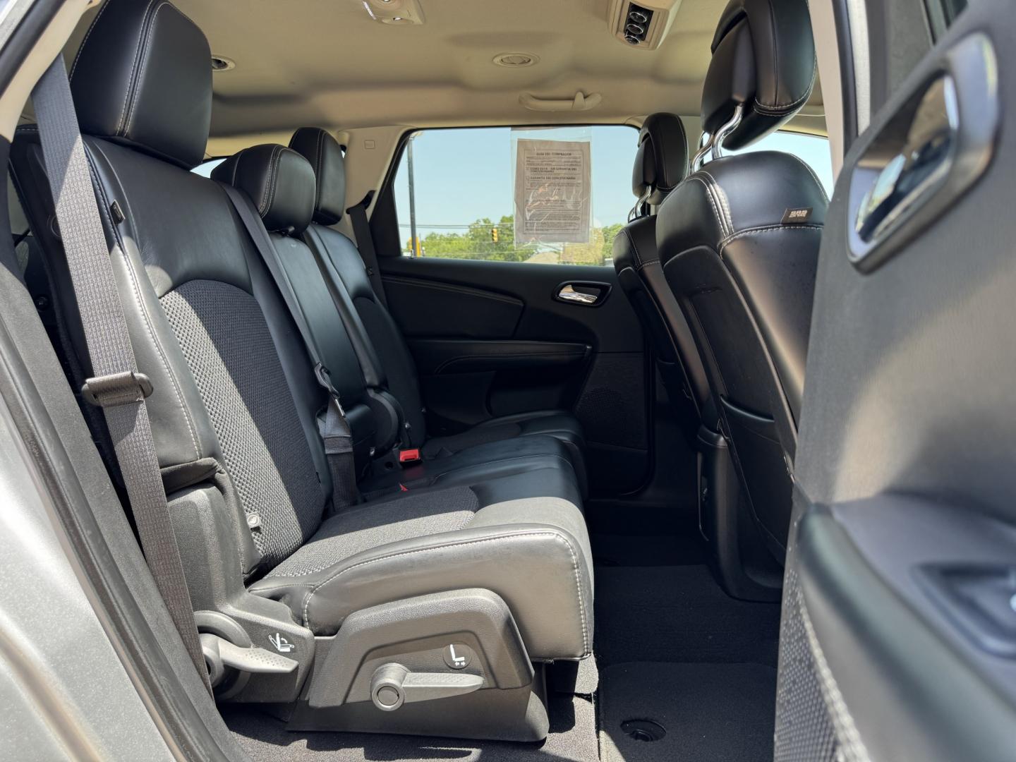 2018 SILVER DODGE JOURNEY CROSSROAD (3C4PDCGGXJT) , located at 5900 E. Lancaster Ave., Fort Worth, TX, 76112, (817) 457-5456, 0.000000, 0.000000- Photo#15