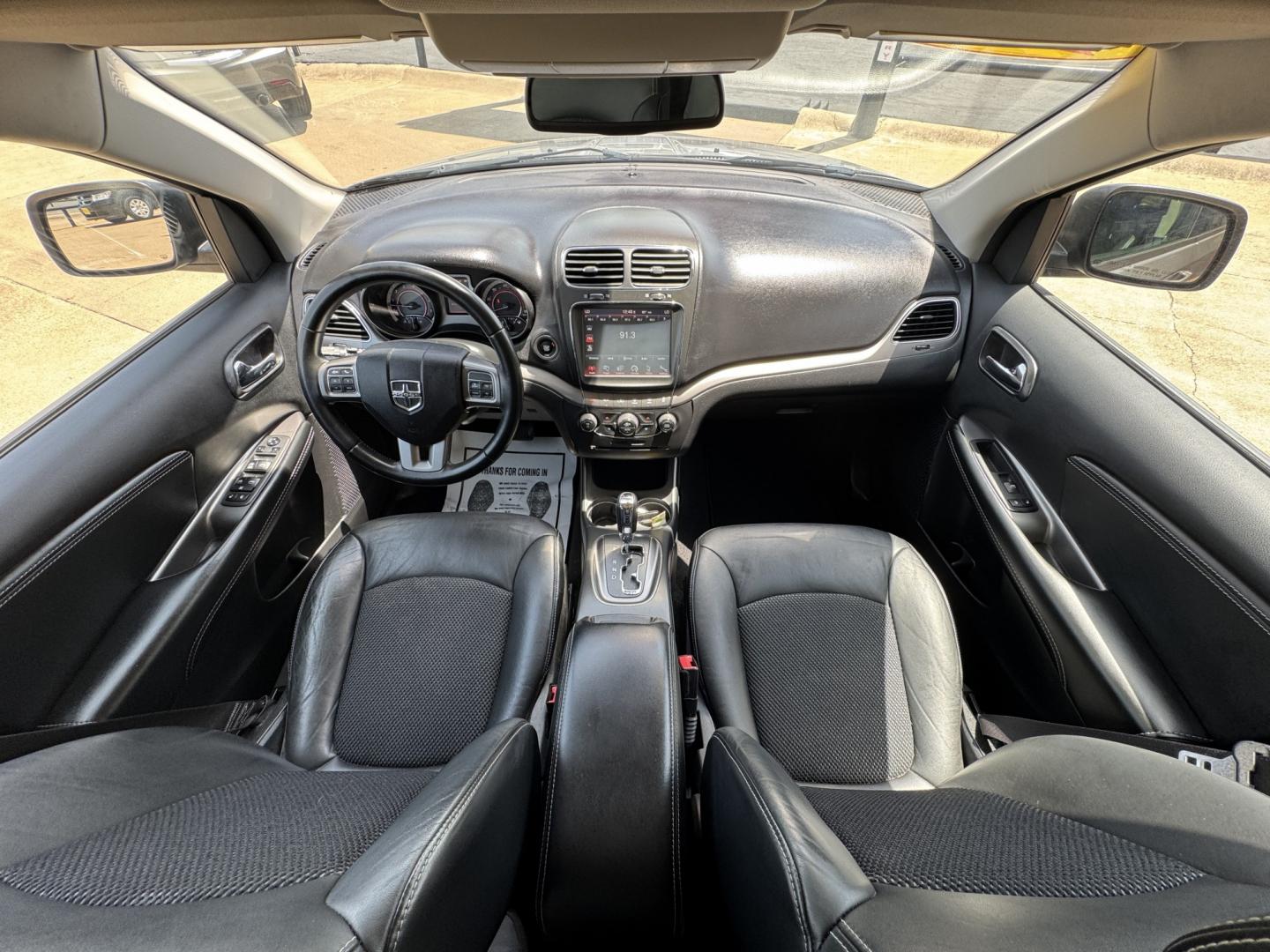 2018 SILVER DODGE JOURNEY CROSSROAD (3C4PDCGGXJT) , located at 5900 E. Lancaster Ave., Fort Worth, TX, 76112, (817) 457-5456, 0.000000, 0.000000- Photo#19