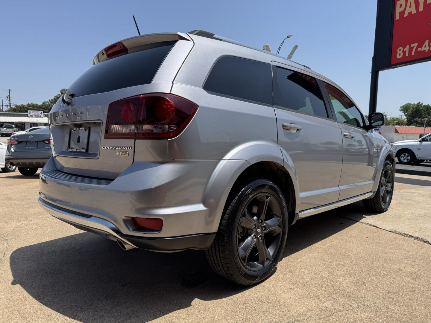 2018 SILVER DODGE JOURNEY CROSSROAD (3C4PDCGGXJT) , located at 5900 E. Lancaster Ave., Fort Worth, TX, 76112, (817) 457-5456, 0.000000, 0.000000- Photo#3