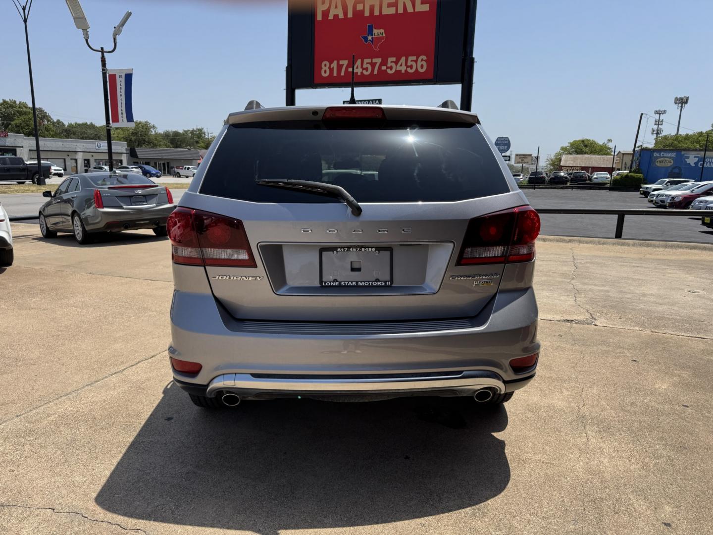 2018 SILVER DODGE JOURNEY CROSSROAD (3C4PDCGGXJT) , located at 5900 E. Lancaster Ave., Fort Worth, TX, 76112, (817) 457-5456, 0.000000, 0.000000- Photo#4