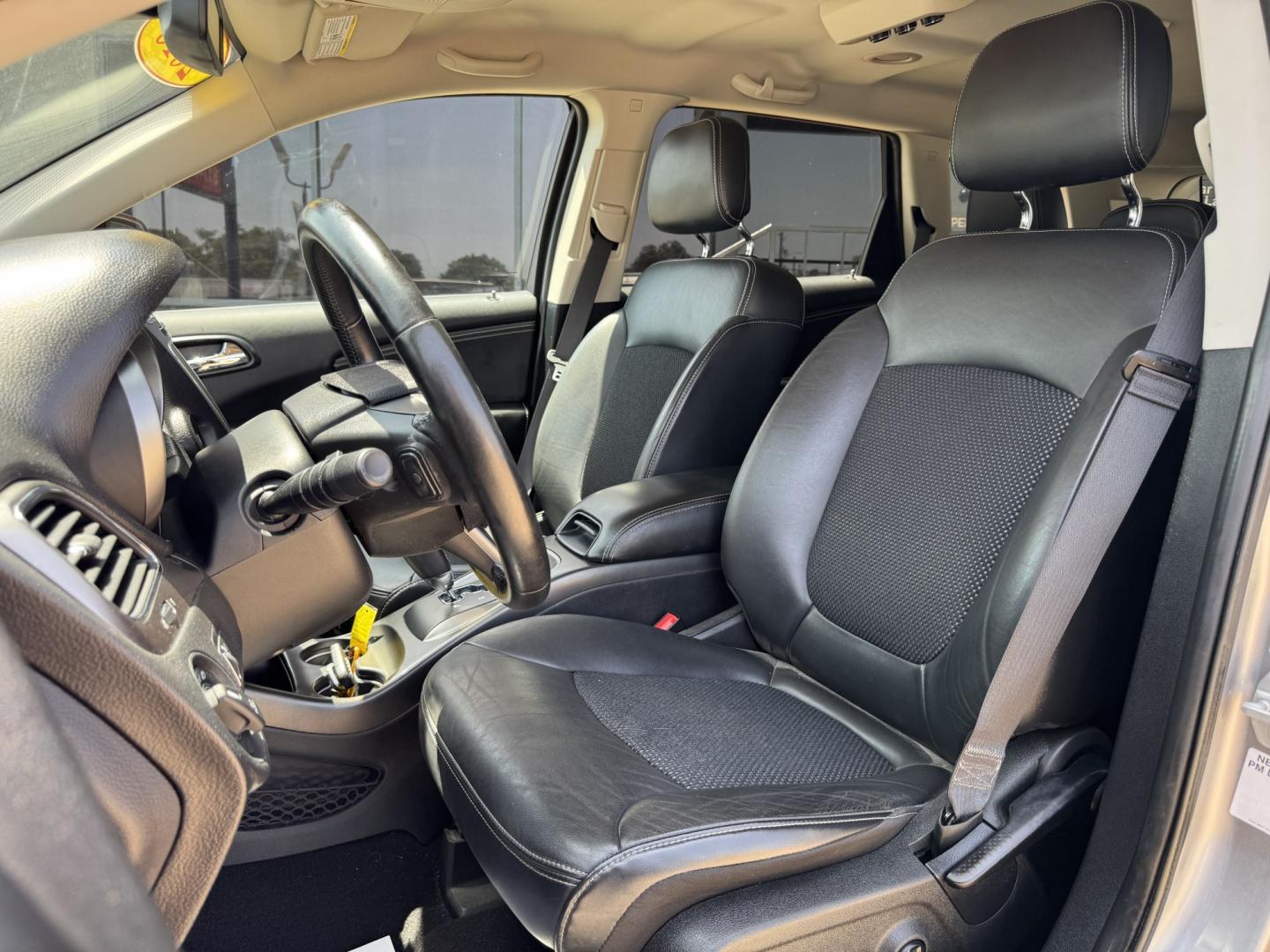 2018 SILVER DODGE JOURNEY CROSSROAD (3C4PDCGGXJT) , located at 5900 E. Lancaster Ave., Fort Worth, TX, 76112, (817) 457-5456, 0.000000, 0.000000- Photo#11