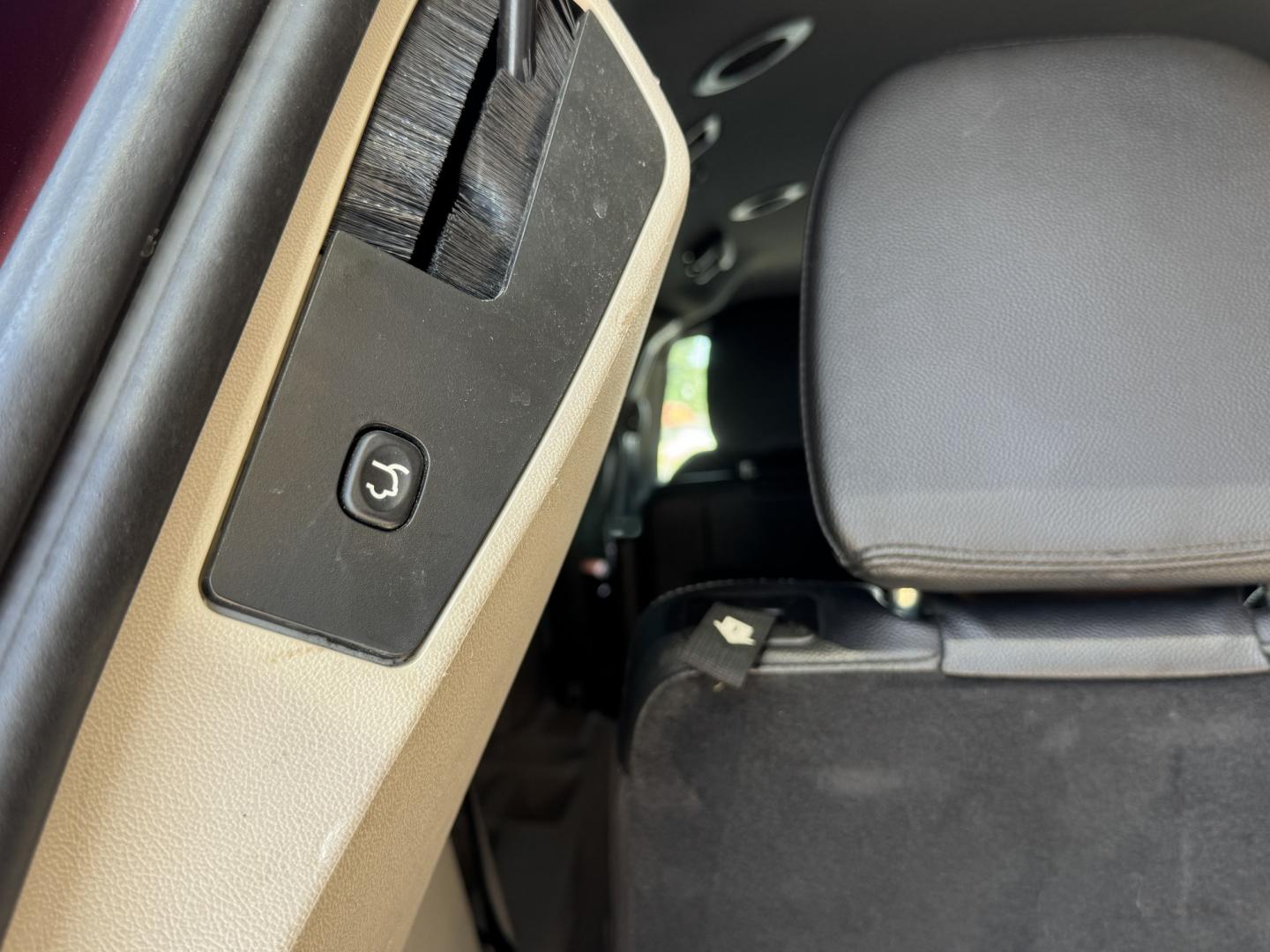 2019 RED DODGE GRAND CARAVAN SXT (2C4RDGCG9KR) , located at 5900 E. Lancaster Ave., Fort Worth, TX, 76112, (817) 457-5456, 0.000000, 0.000000- Photo#8