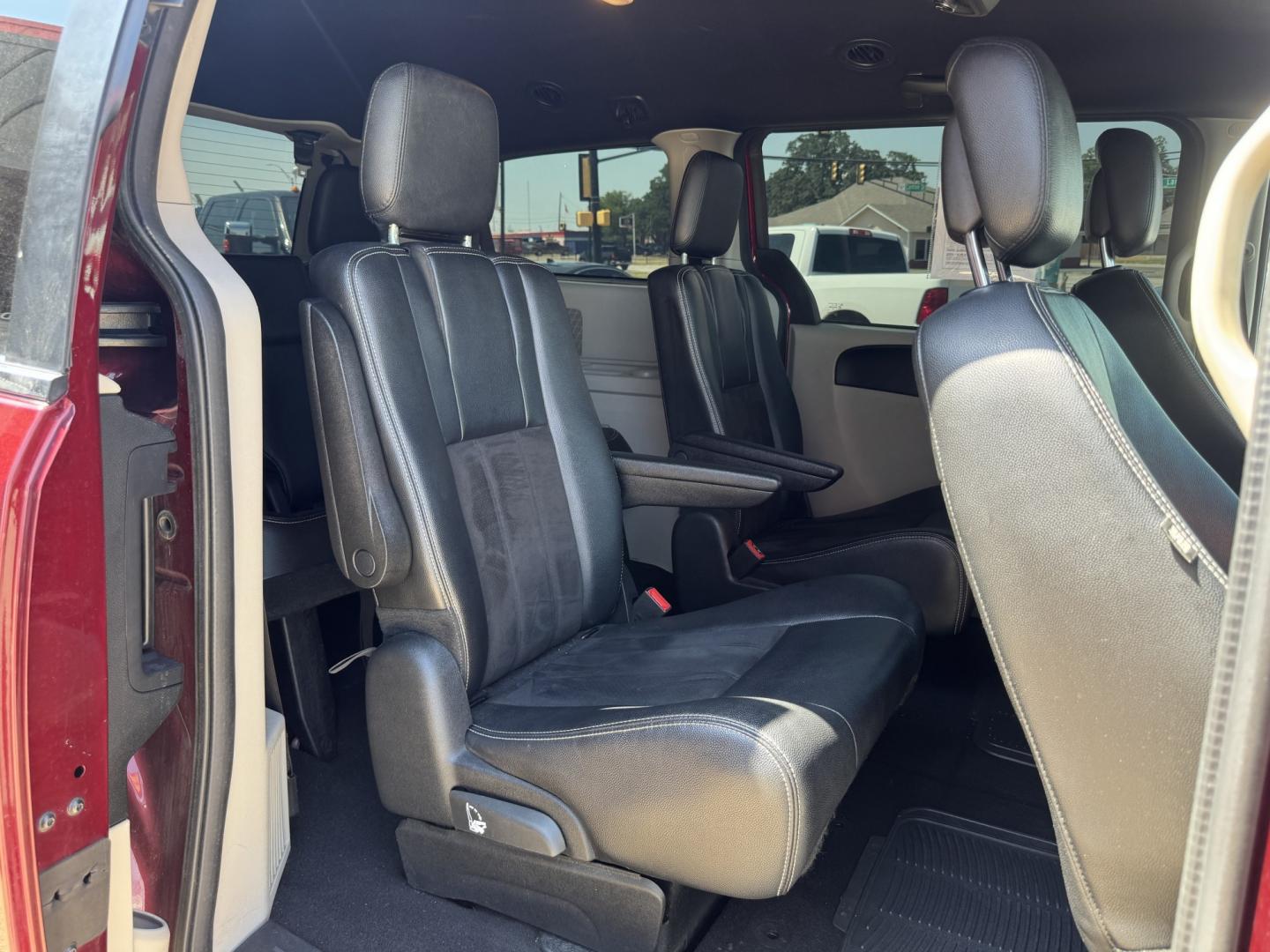 2019 RED DODGE GRAND CARAVAN SXT (2C4RDGCG9KR) , located at 5900 E. Lancaster Ave., Fort Worth, TX, 76112, (817) 457-5456, 0.000000, 0.000000- Photo#21