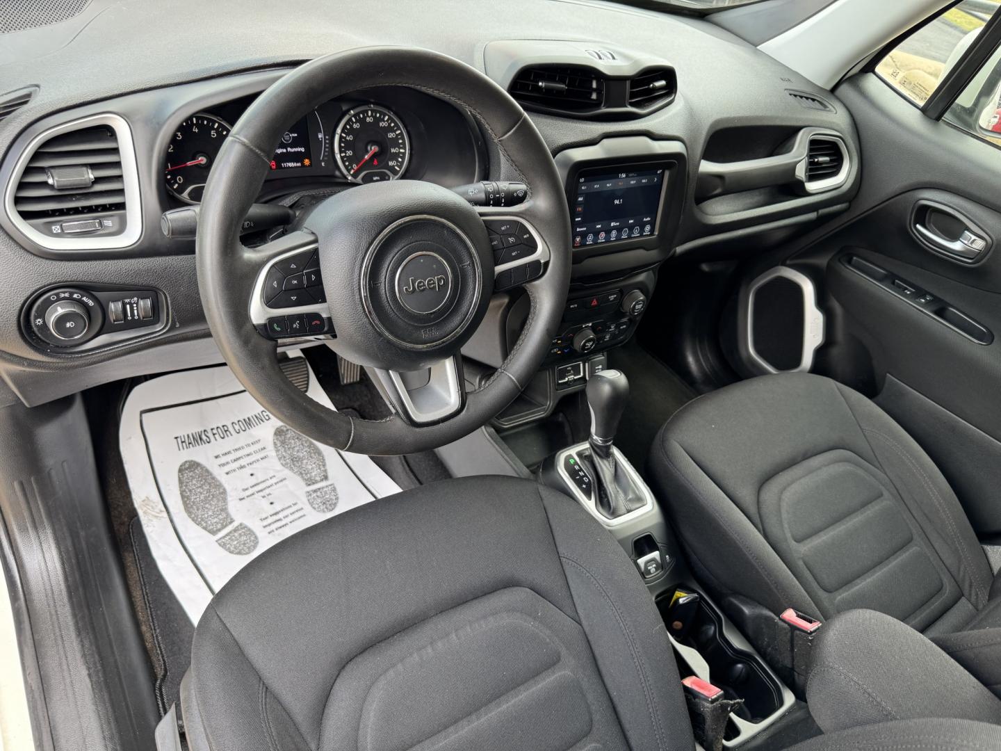 2018 WHITE JEEP RENEGADE LATITUDE (ZACCJABB0JP) , located at 5900 E. Lancaster Ave., Fort Worth, TX, 76112, (817) 457-5456, 0.000000, 0.000000- Photo#9