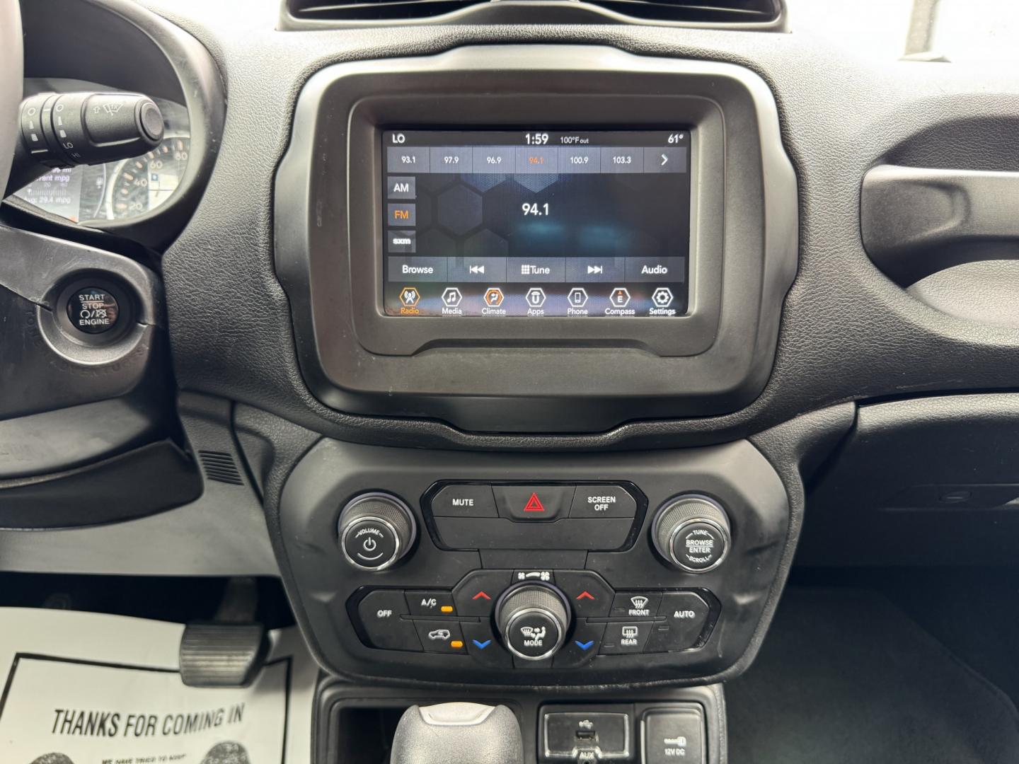 2018 WHITE JEEP RENEGADE LATITUDE (ZACCJABB0JP) , located at 5900 E. Lancaster Ave., Fort Worth, TX, 76112, (817) 457-5456, 0.000000, 0.000000- Photo#19