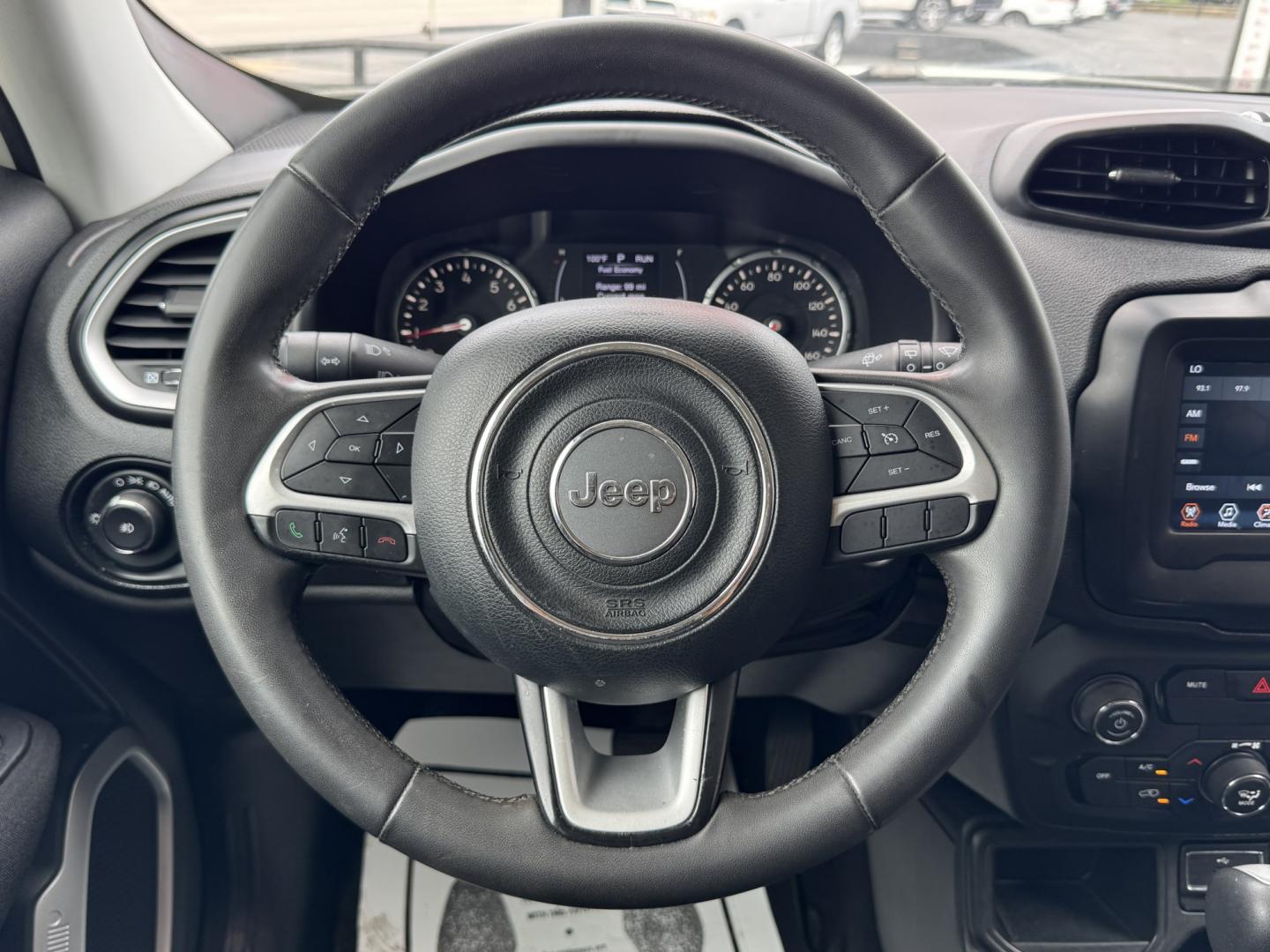 2018 WHITE JEEP RENEGADE LATITUDE (ZACCJABB0JP) , located at 5900 E. Lancaster Ave., Fort Worth, TX, 76112, (817) 457-5456, 0.000000, 0.000000- Photo#21