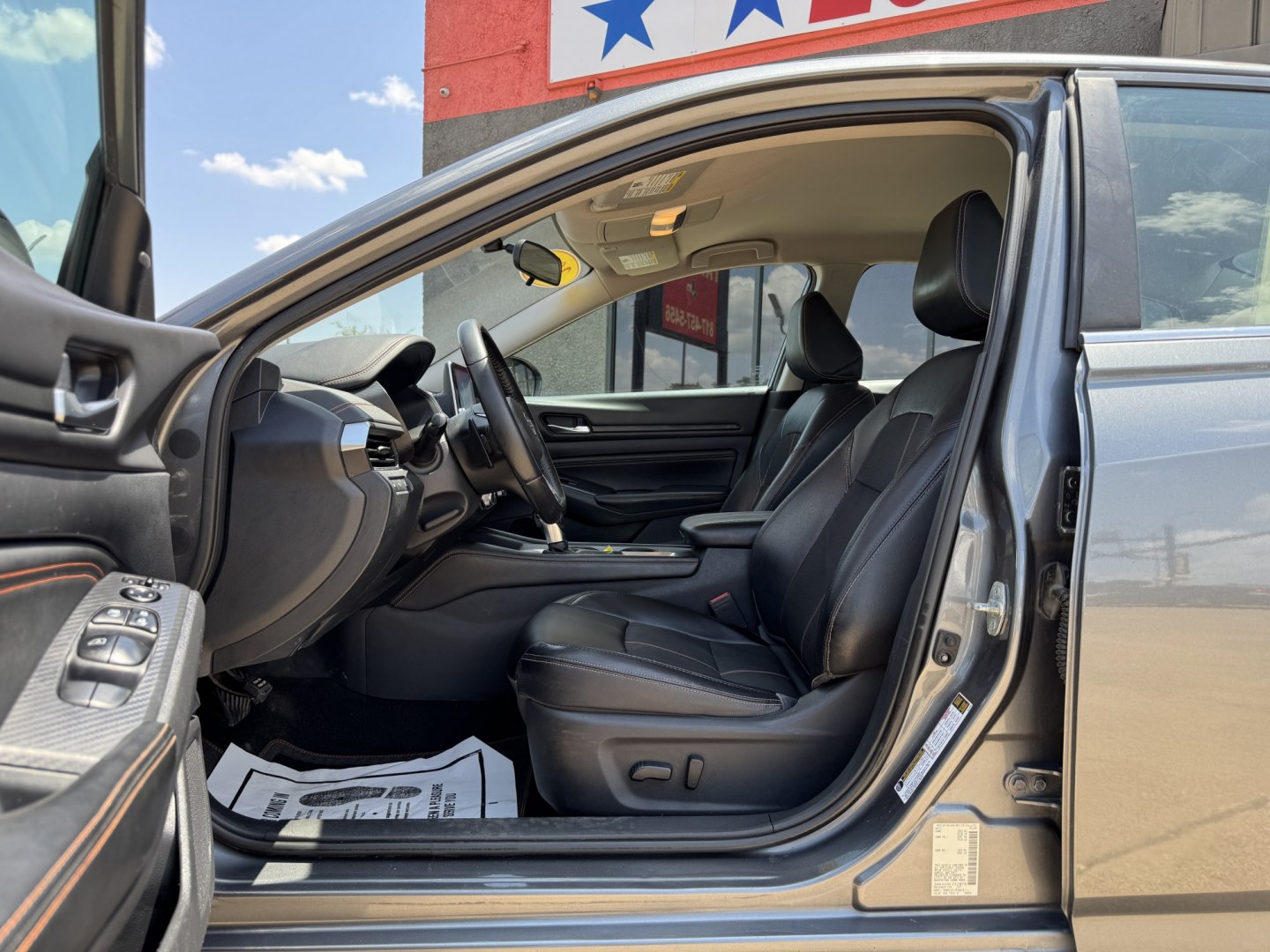 2019 GRAY NISSAN ALTIMA 2.5 SR (1N4BL4CV3KC) , located at 5900 E. Lancaster Ave., Fort Worth, TX, 76112, (817) 457-5456, 0.000000, 0.000000- Photo#8