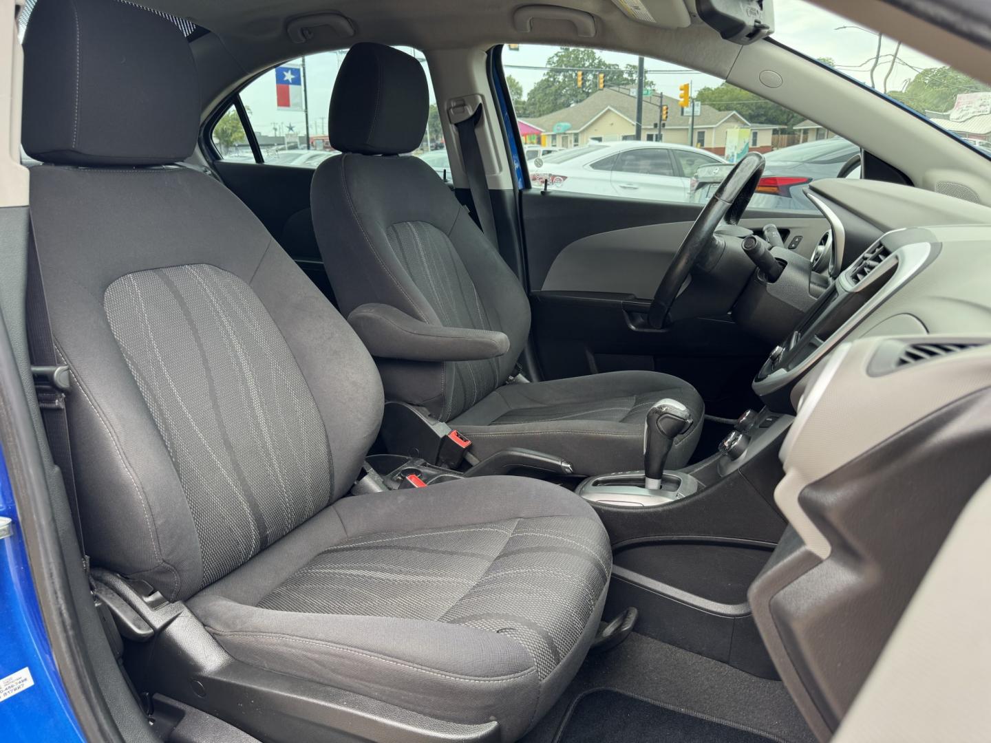 2018 BLUE CHEVROLET SONIC LT (1G1JD5SH0J4) , located at 5900 E. Lancaster Ave., Fort Worth, TX, 76112, (817) 457-5456, 0.000000, 0.000000- Photo#17