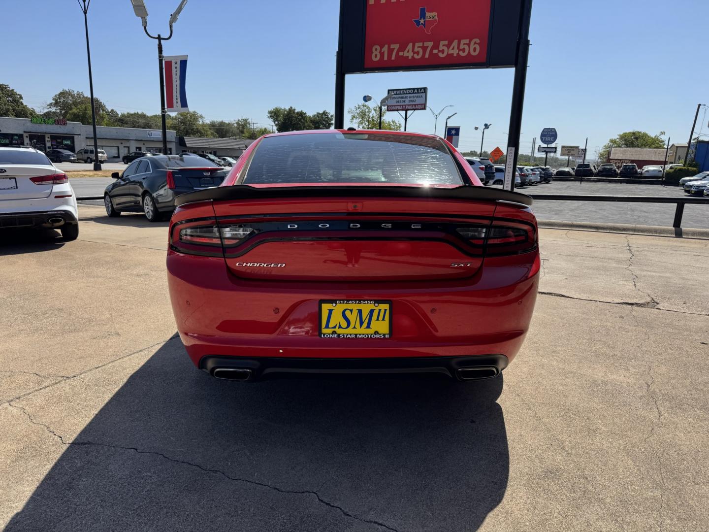 2018 RED DODGE CHARGER SXT (2C3CDXBGXJH) , located at 5900 E. Lancaster Ave., Fort Worth, TX, 76112, (817) 457-5456, 0.000000, 0.000000- Photo#4