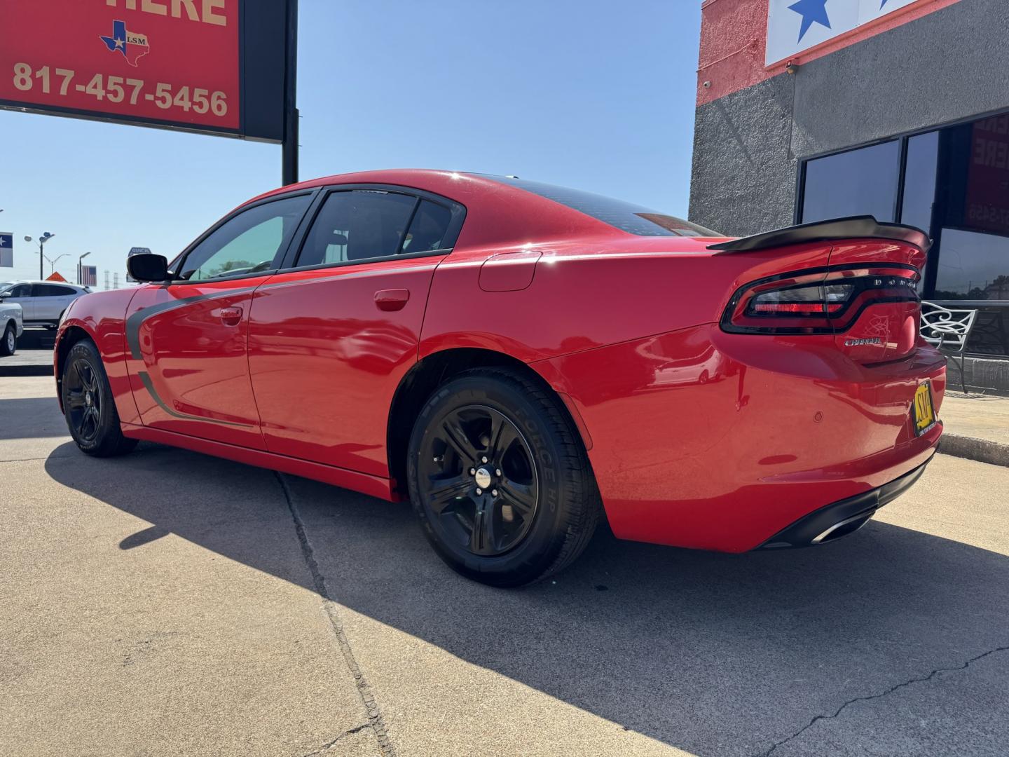 2018 RED DODGE CHARGER SXT (2C3CDXBGXJH) , located at 5900 E. Lancaster Ave., Fort Worth, TX, 76112, (817) 457-5456, 0.000000, 0.000000- Photo#6