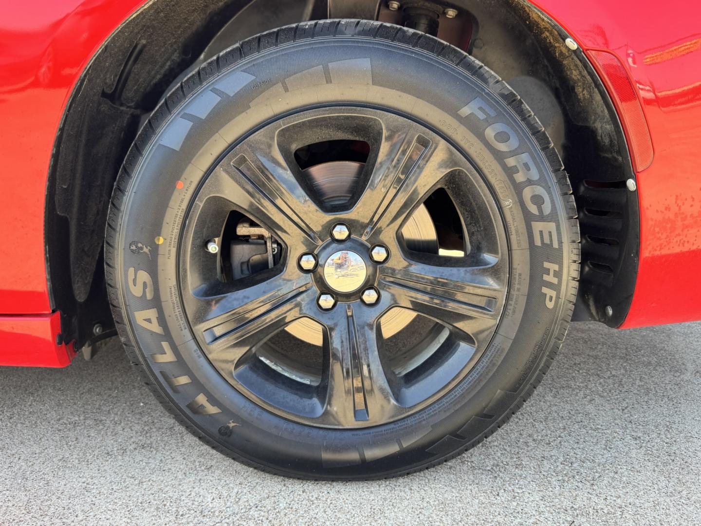 2018 RED DODGE CHARGER SXT (2C3CDXBGXJH) , located at 5900 E. Lancaster Ave., Fort Worth, TX, 76112, (817) 457-5456, 0.000000, 0.000000- Photo#26