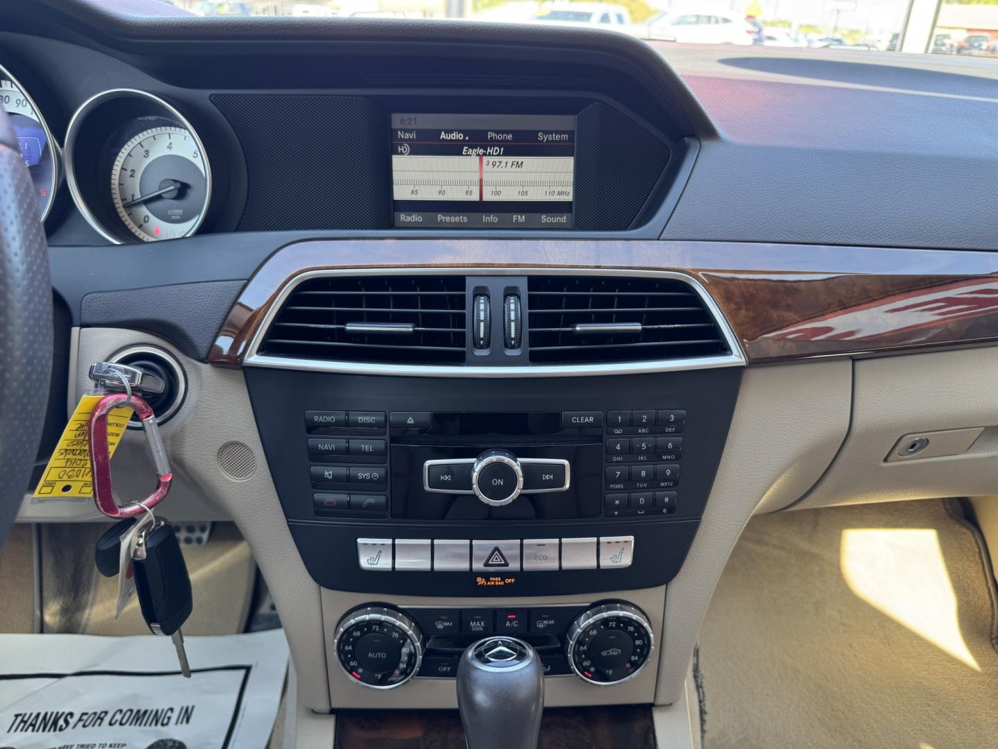 2014 WHITE MERCEDES-BENZ C-CLASS C300 4MATIC (WDDGF8AB0EG) , located at 5900 E. Lancaster Ave., Fort Worth, TX, 76112, (817) 457-5456, 0.000000, 0.000000- Photo#20