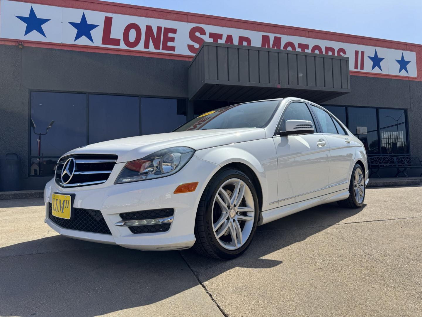 2014 WHITE MERCEDES-BENZ C-CLASS C300 4MATIC (WDDGF8AB0EG) , located at 5900 E. Lancaster Ave., Fort Worth, TX, 76112, (817) 457-5456, 0.000000, 0.000000- Photo#0