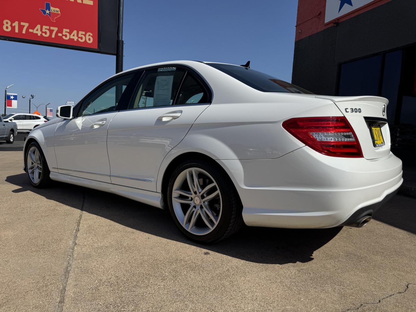 2014 WHITE MERCEDES-BENZ C-CLASS C300 4MATIC (WDDGF8AB0EG) , located at 5900 E. Lancaster Ave., Fort Worth, TX, 76112, (817) 457-5456, 0.000000, 0.000000- Photo#6