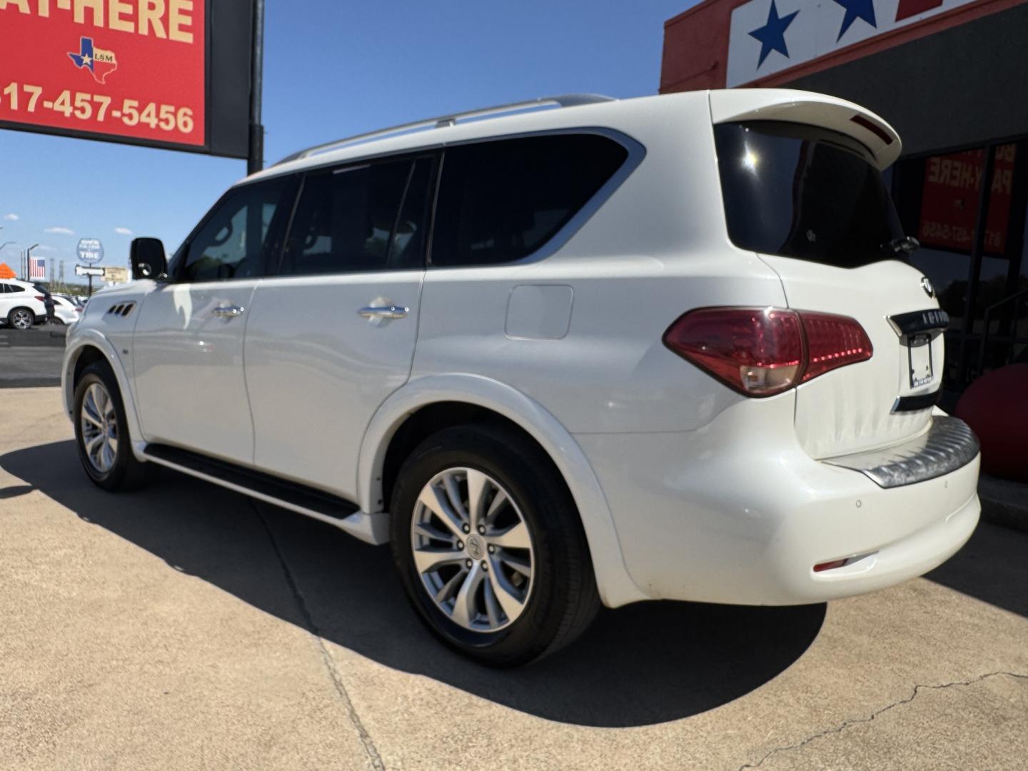 2016 WHITE INFINITI QX80 BASE (JN8AZ2NE8G9) , located at 5900 E. Lancaster Ave., Fort Worth, TX, 76112, (817) 457-5456, 0.000000, 0.000000- Photo#9
