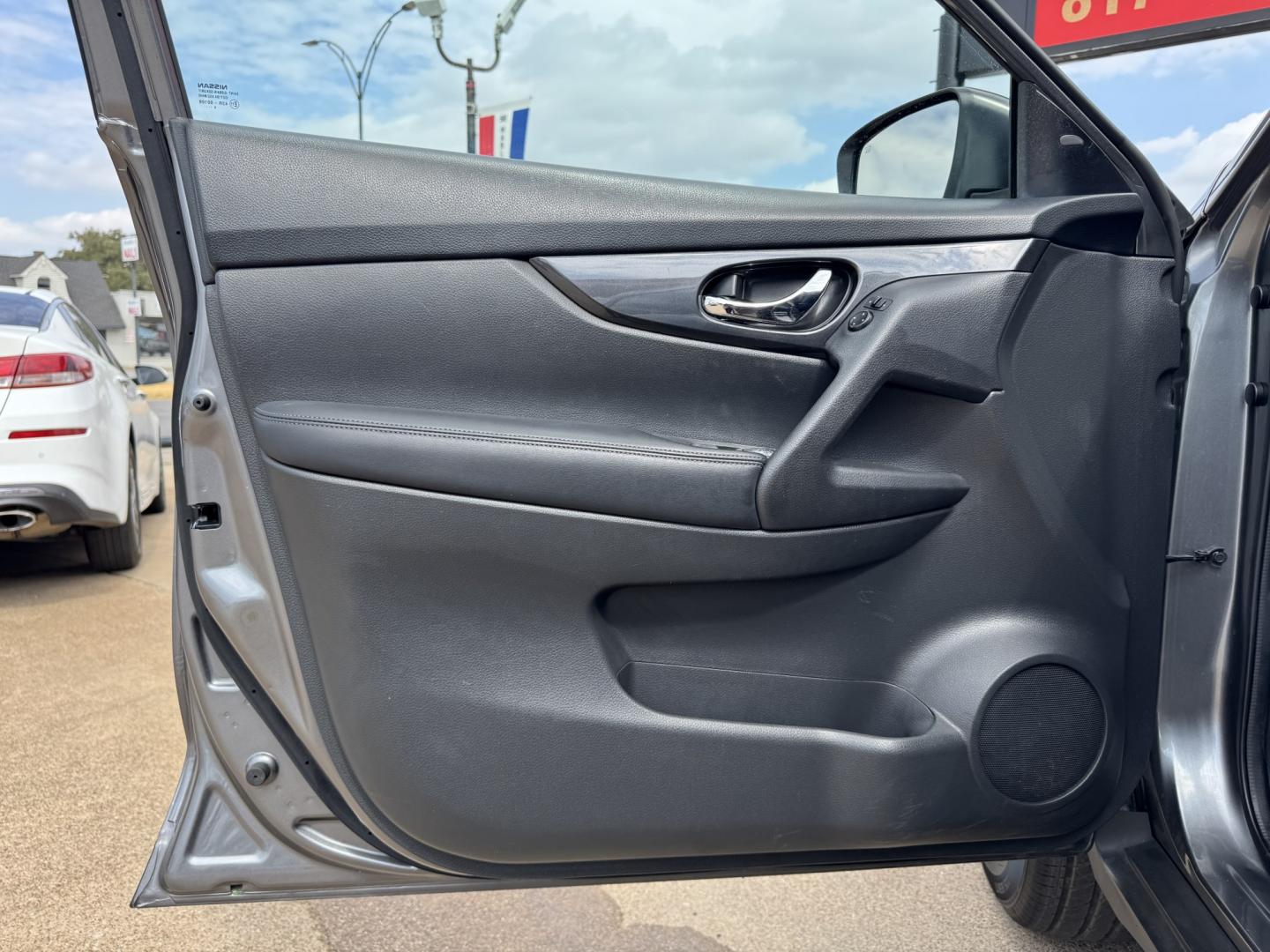 2017 GRAY NISSAN ROGUE S; SL; SV (KNMAT2MV8HP) , located at 5900 E. Lancaster Ave., Fort Worth, TX, 76112, (817) 457-5456, 0.000000, 0.000000- Photo#8