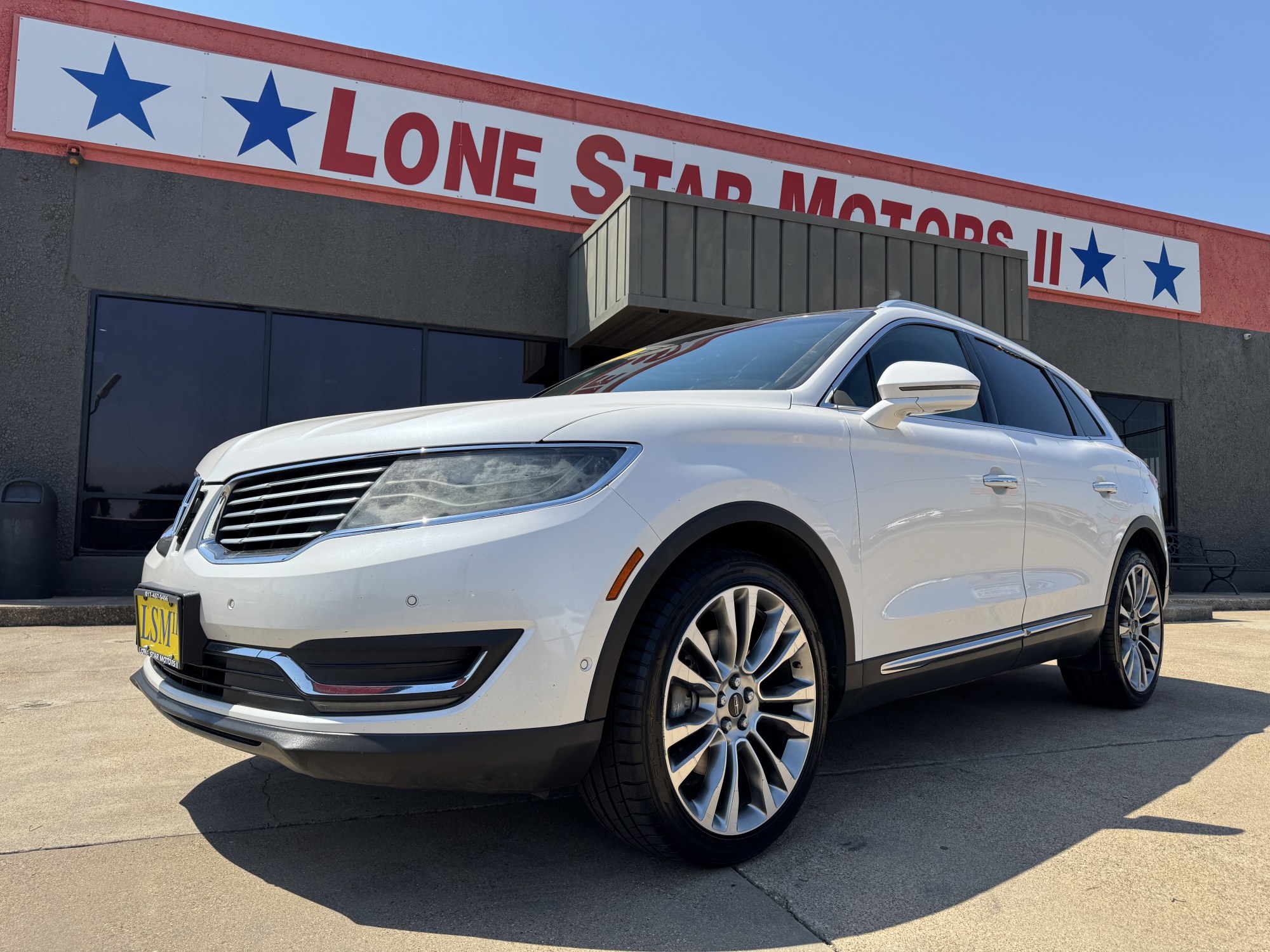 photo of 2017 LINCOLN MKX RESERVE 
