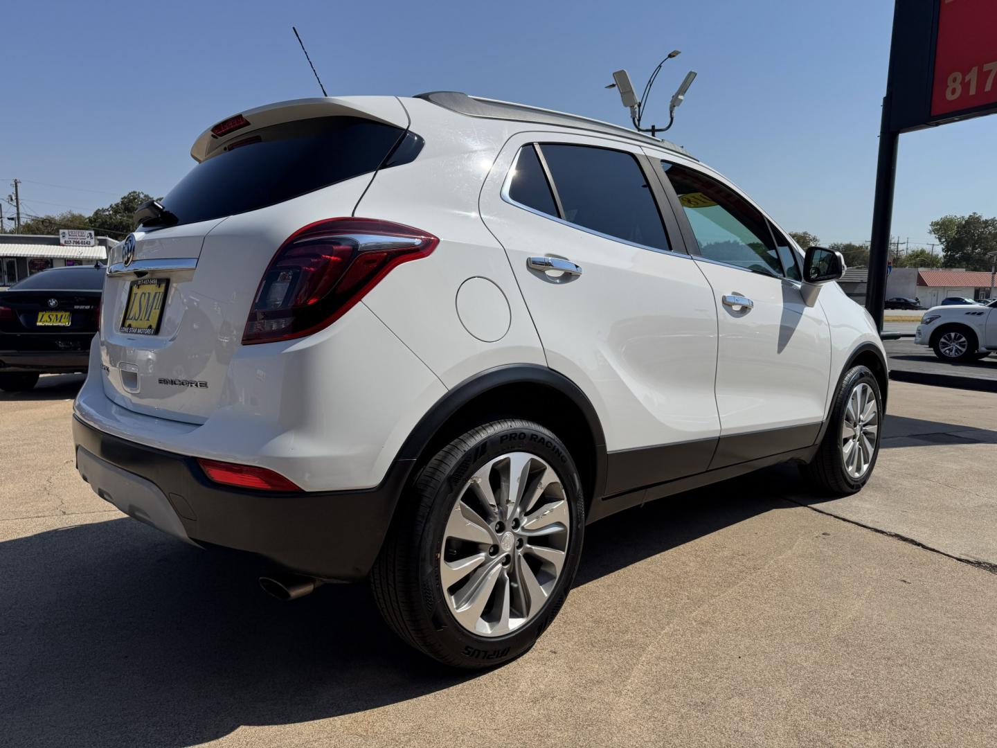 2018 WHITE BUICK ENCORE PREFERRED (KL4CJASB4JB) , located at 5900 E. Lancaster Ave., Fort Worth, TX, 76112, (817) 457-5456, 0.000000, 0.000000- Photo#3