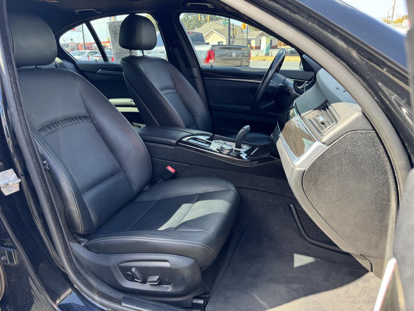 2014 BLACK BMW 5 SERIES 528I (WBA5A5C56ED) , located at 5900 E. Lancaster Ave., Fort Worth, TX, 76112, (817) 457-5456, 0.000000, 0.000000- Photo#18