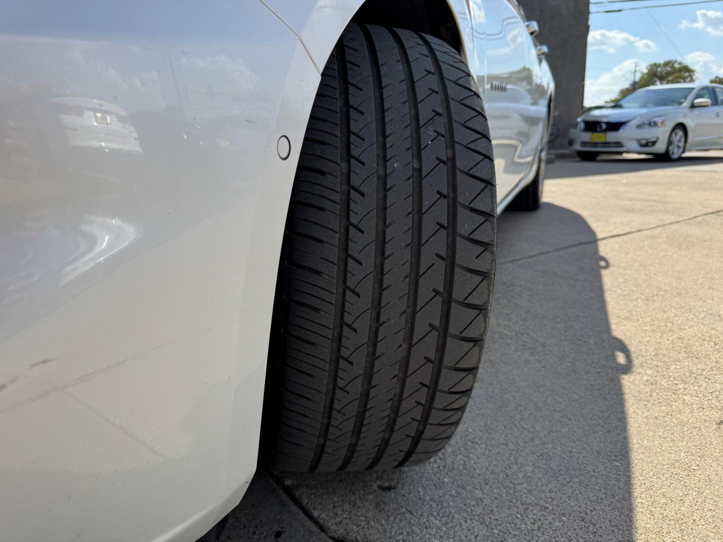 2018 WHITE CHEVROLET MALIBU PREMIER (2LZ) (1G1ZE5SX5JF) , located at 5900 E. Lancaster Ave., Fort Worth, TX, 76112, (817) 457-5456, 0.000000, 0.000000- Photo#23