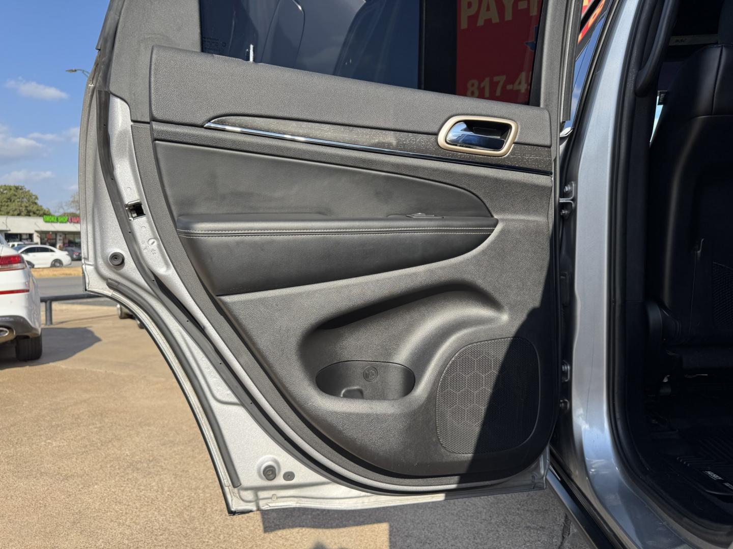 2017 SILVER JEEP GRAND CHEROKEE LIMIT (1C4RJEBG6HC) , located at 5900 E. Lancaster Ave., Fort Worth, TX, 76112, (817) 457-5456, 0.000000, 0.000000- Photo#11