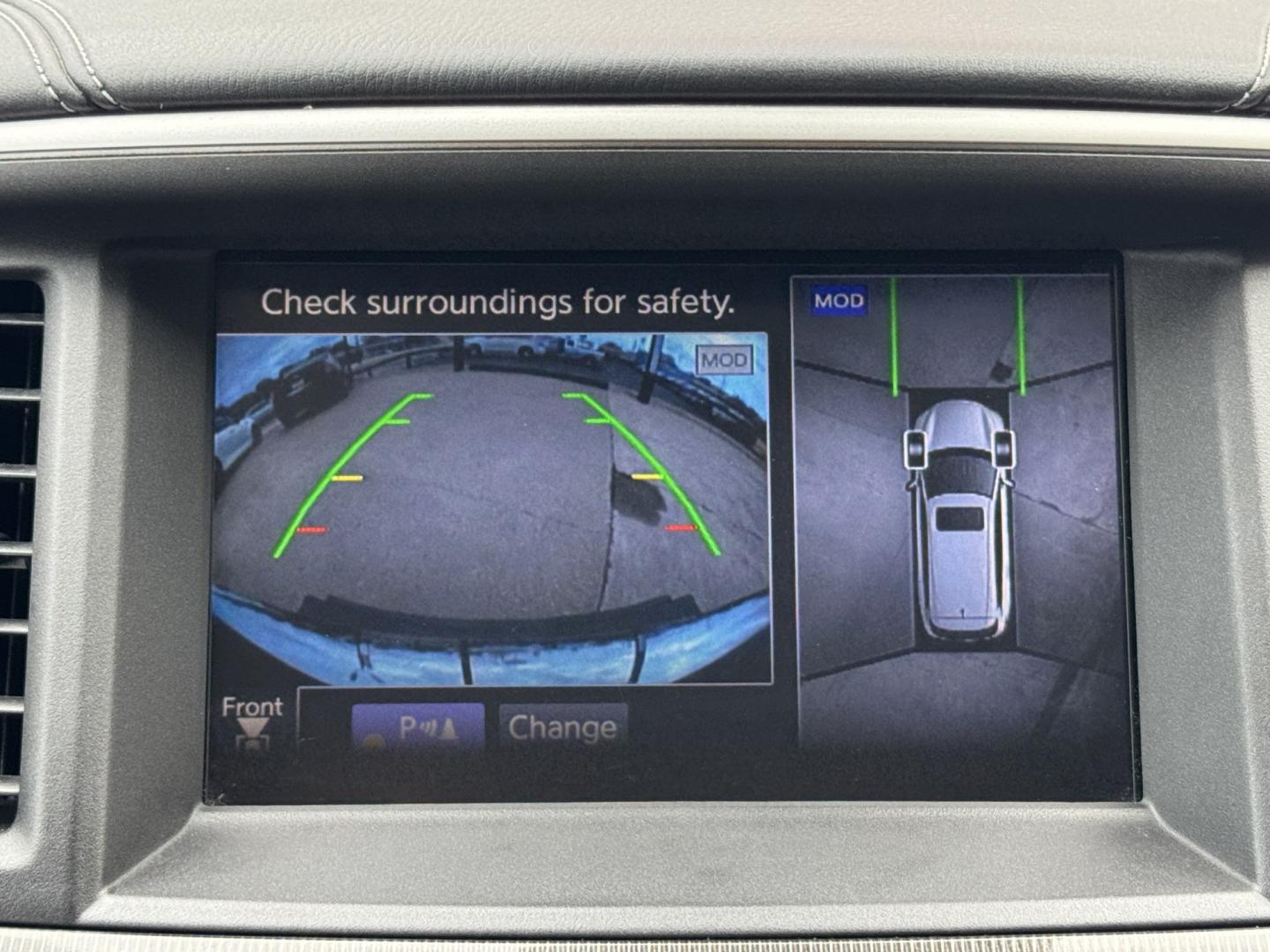 2019 WHITE INFINITI QX60 BASE (5N1DL0MN0KC) , located at 5900 E. Lancaster Ave., Fort Worth, TX, 76112, (817) 457-5456, 0.000000, 0.000000- Photo#29