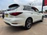 2019 WHITE INFINITI QX60 BASE (5N1DL0MN0KC) , located at 5900 E. Lancaster Ave., Fort Worth, TX, 76112, (817) 457-5456, 0.000000, 0.000000- Photo#3