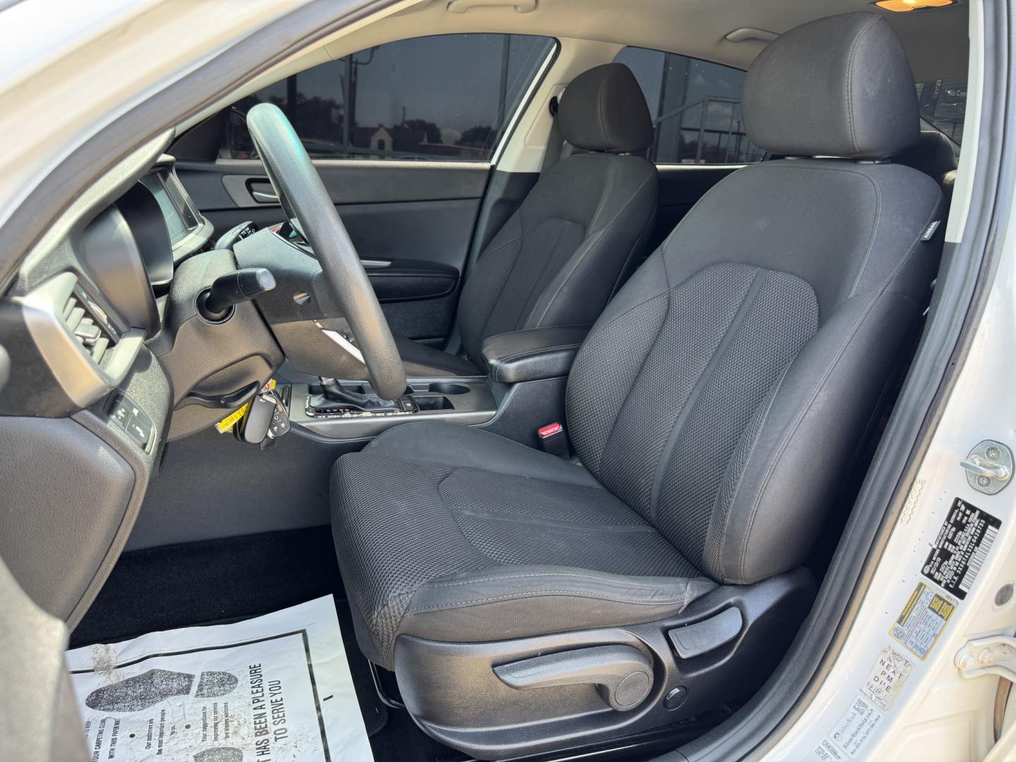 2020 WHITE KIA OPTIMA LX; S; SE (5XXGT4L33LG) , located at 5900 E. Lancaster Ave., Fort Worth, TX, 76112, (817) 457-5456, 0.000000, 0.000000- Photo#10