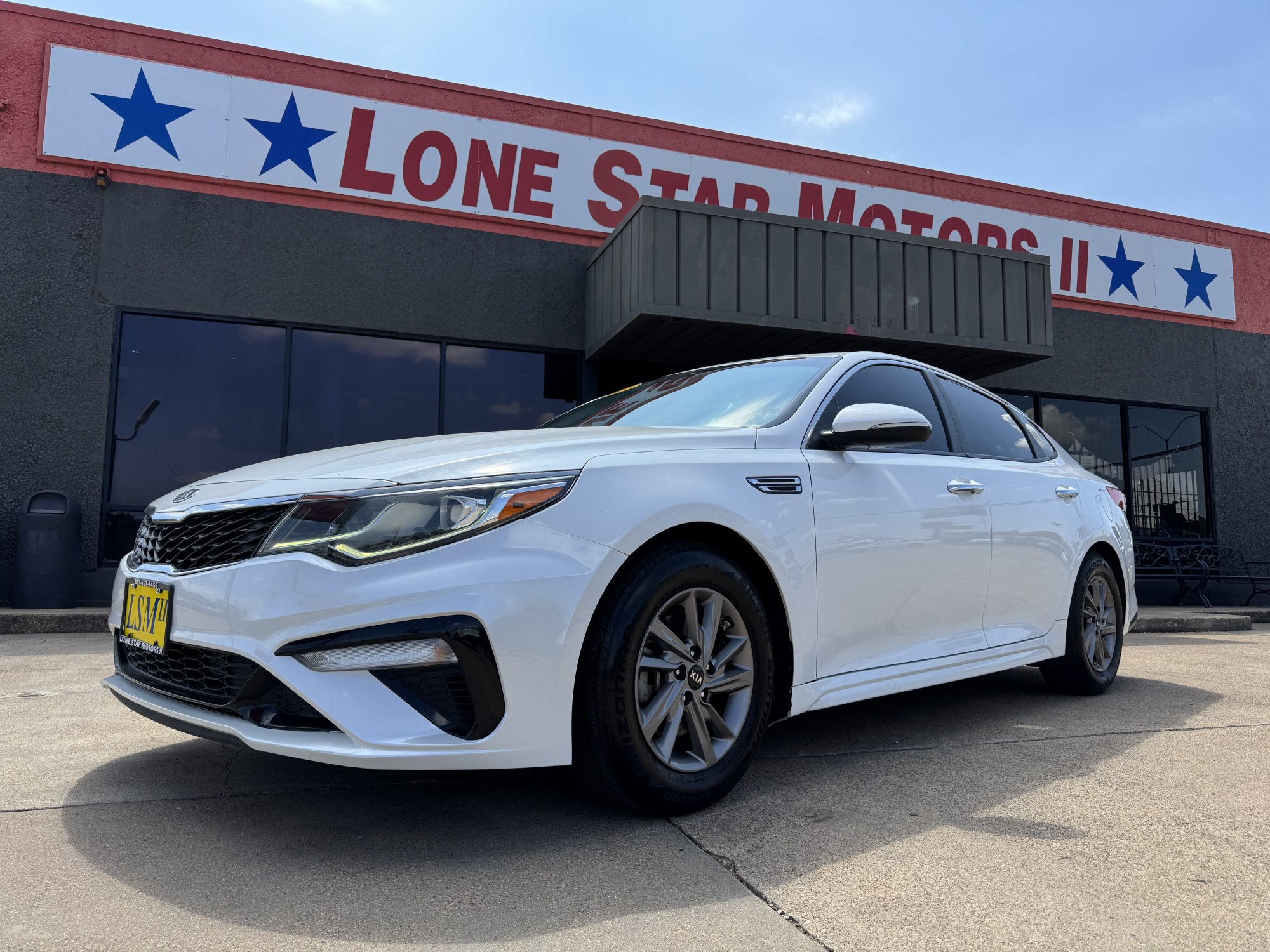 photo of 2020 KIA OPTIMA LX; S; SE 