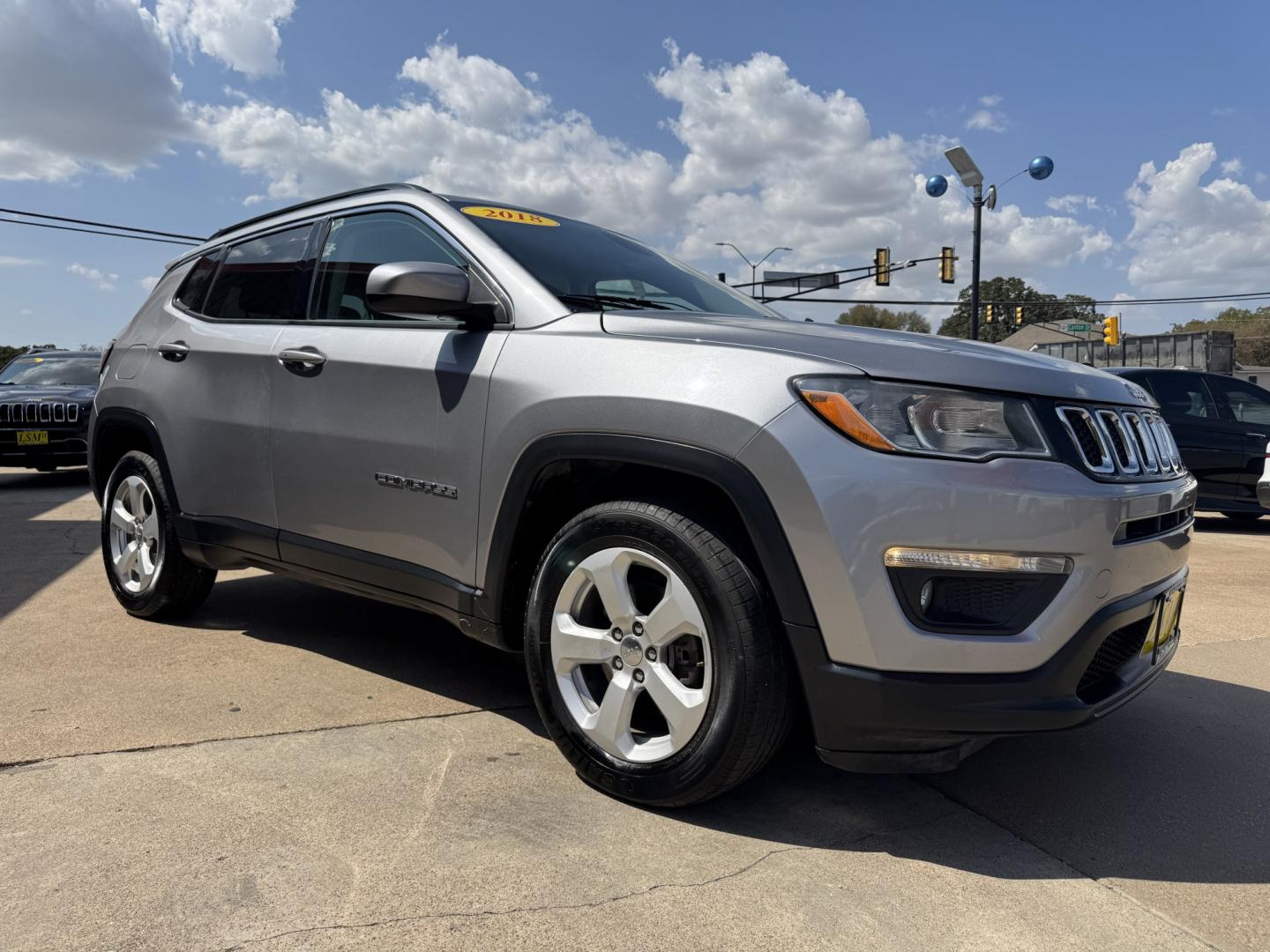 2018 SILVER JEEP COMPASS LATITUDE (3C4NJCBBXJT) , located at 5900 E. Lancaster Ave., Fort Worth, TX, 76112, (817) 457-5456, 0.000000, 0.000000- Photo#2