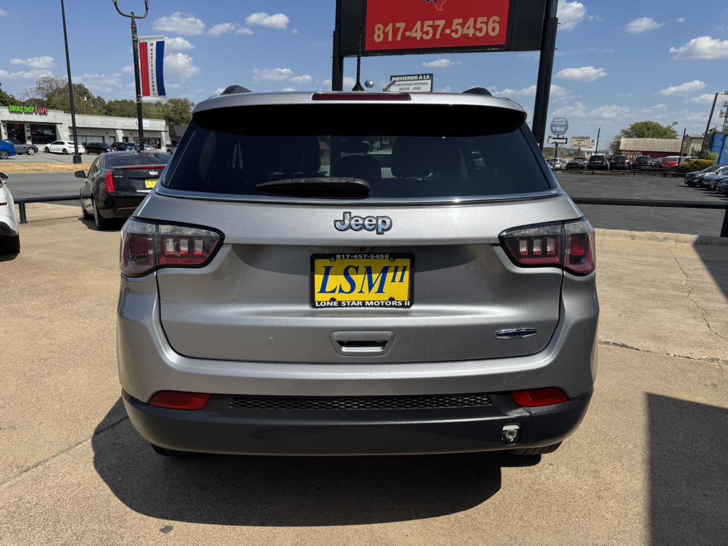 2018 SILVER JEEP COMPASS LATITUDE (3C4NJCBBXJT) , located at 5900 E. Lancaster Ave., Fort Worth, TX, 76112, (817) 457-5456, 0.000000, 0.000000- Photo#4