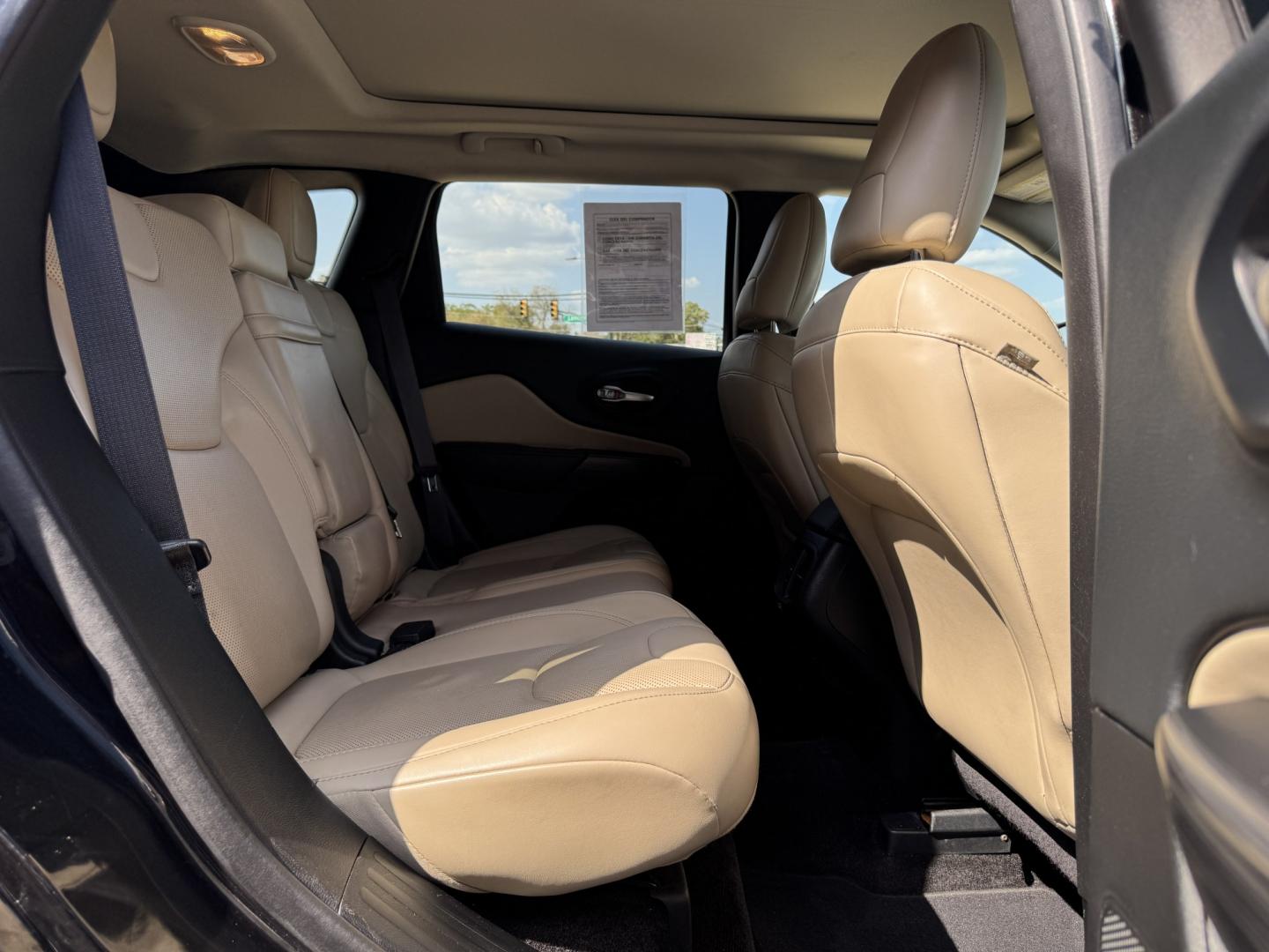 2015 BLACK JEEP CHEROKEE LIMITED (1C4PJMDS5FW) , located at 5900 E. Lancaster Ave., Fort Worth, TX, 76112, (817) 457-5456, 0.000000, 0.000000- Photo#14
