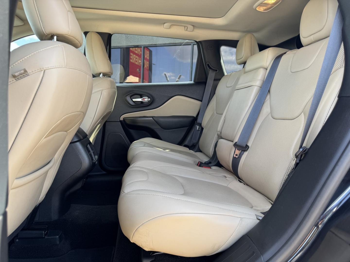2015 BLACK JEEP CHEROKEE LIMITED (1C4PJMDS5FW) , located at 5900 E. Lancaster Ave., Fort Worth, TX, 76112, (817) 457-5456, 0.000000, 0.000000- Photo#12