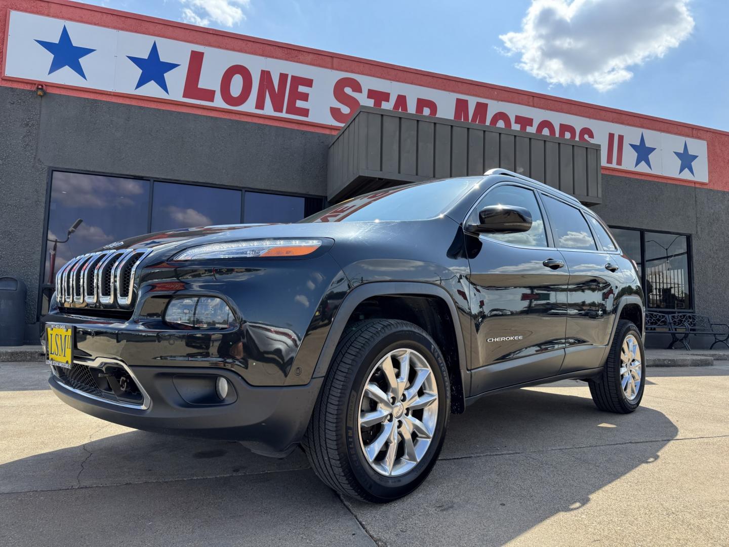 2015 BLACK JEEP CHEROKEE LIMITED (1C4PJMDS5FW) , located at 5900 E. Lancaster Ave., Fort Worth, TX, 76112, (817) 457-5456, 0.000000, 0.000000- Photo#0
