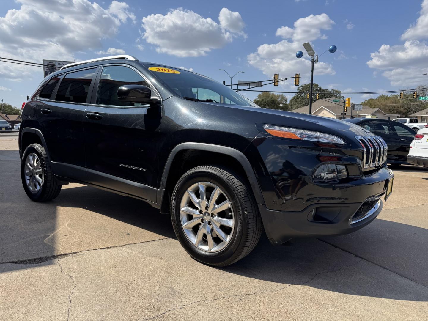 2015 BLACK JEEP CHEROKEE LIMITED (1C4PJMDS5FW) , located at 5900 E. Lancaster Ave., Fort Worth, TX, 76112, (817) 457-5456, 0.000000, 0.000000- Photo#2