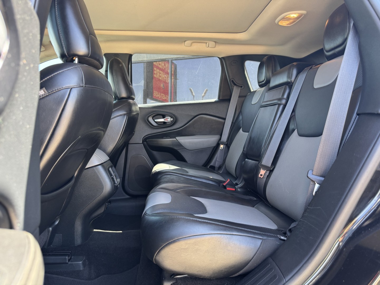 2014 BLACK JEEP CHEROKEE LIMITED (1C4PJLDS5EW) , located at 5900 E. Lancaster Ave., Fort Worth, TX, 76112, (817) 457-5456, 0.000000, 0.000000- Photo#12