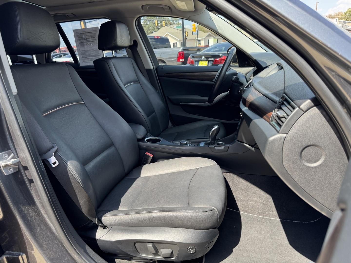 2014 GRAY BMW X1 XDRIVE28I (WBAVL1C5XEV) , located at 5900 E. Lancaster Ave., Fort Worth, TX, 76112, (817) 457-5456, 0.000000, 0.000000- Photo#17