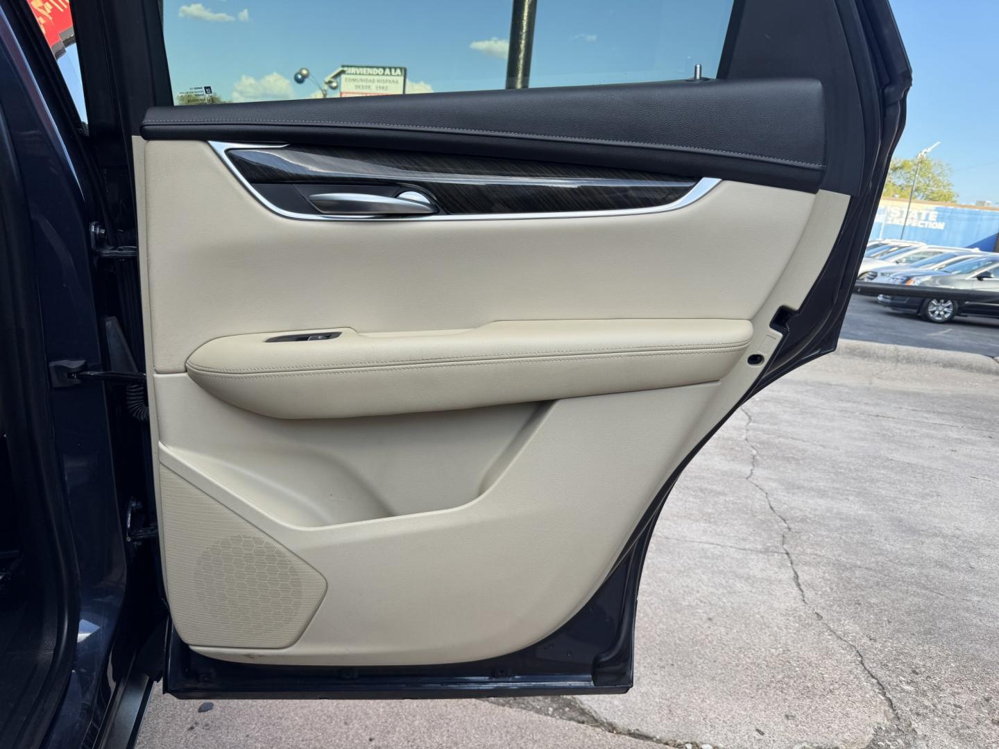 2018 BLUE CADILLAC XT5 BASE (1GYKNARS5JZ) , located at 5900 E. Lancaster Ave., Fort Worth, TX, 76112, (817) 457-5456, 0.000000, 0.000000- Photo#14
