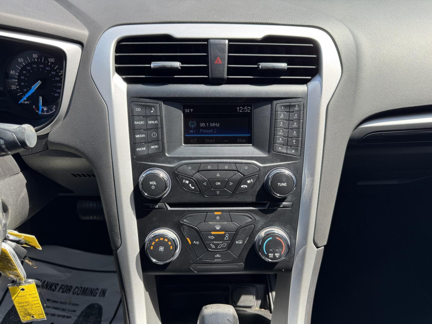 2014 GRAY FORD FUSION SE (3FA6P0HD7ER) , located at 5900 E. Lancaster Ave., Fort Worth, TX, 76112, (817) 457-5456, 0.000000, 0.000000- Photo#19