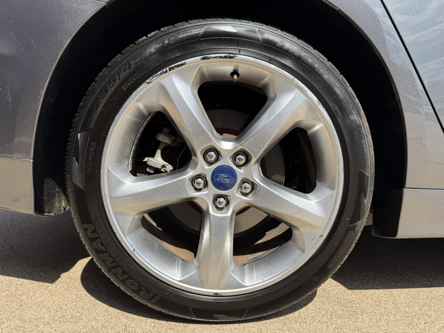 2014 GRAY FORD FUSION SE (3FA6P0HD7ER) , located at 5900 E. Lancaster Ave., Fort Worth, TX, 76112, (817) 457-5456, 0.000000, 0.000000- Photo#22