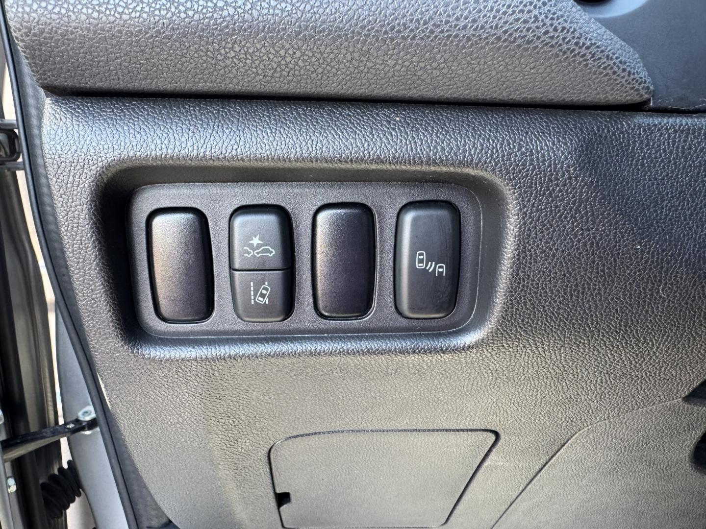 2020 SILVER MITSUBISHI OUTLANDER SPORT LE; (JA4AP4AU3LU) , located at 5900 E. Lancaster Ave., Fort Worth, TX, 76112, (817) 457-5456, 0.000000, 0.000000- Photo#10