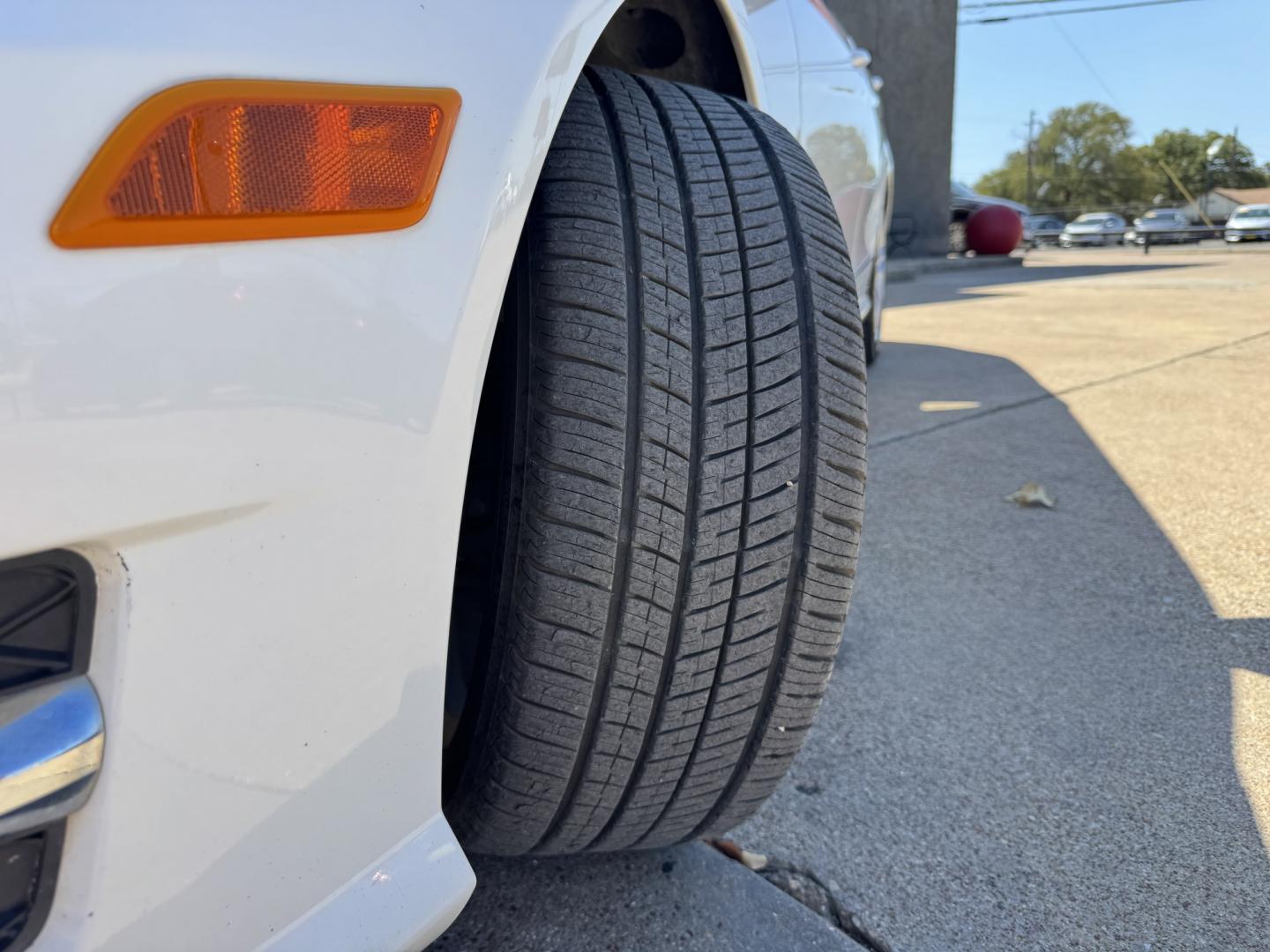 2013 WHITE MERCEDES-BENZ C-CLASS C250 (WDDGF4HB9DA) , located at 5900 E. Lancaster Ave., Fort Worth, TX, 76112, (817) 457-5456, 0.000000, 0.000000- Photo#29