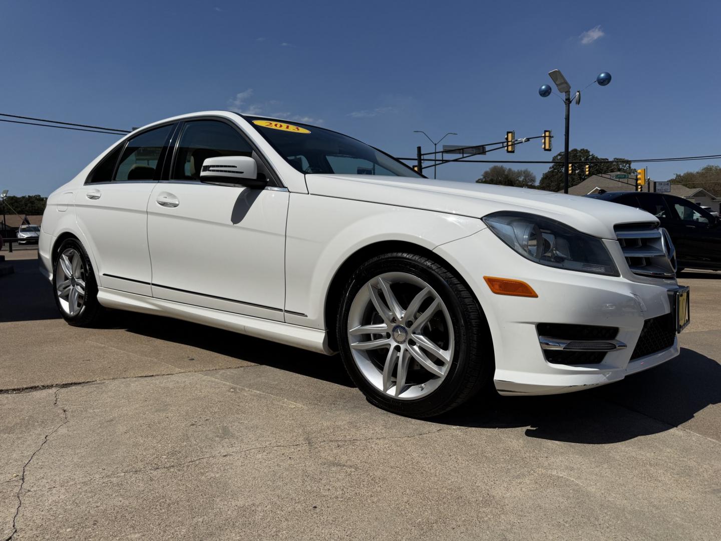 2013 WHITE MERCEDES-BENZ C-CLASS C250 (WDDGF4HB9DA) , located at 5900 E. Lancaster Ave., Fort Worth, TX, 76112, (817) 457-5456, 0.000000, 0.000000- Photo#3
