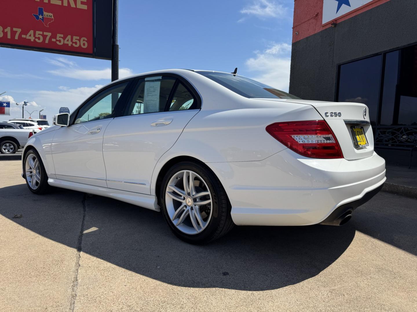 2013 WHITE MERCEDES-BENZ C-CLASS C250 (WDDGF4HB9DA) , located at 5900 E. Lancaster Ave., Fort Worth, TX, 76112, (817) 457-5456, 0.000000, 0.000000- Photo#7