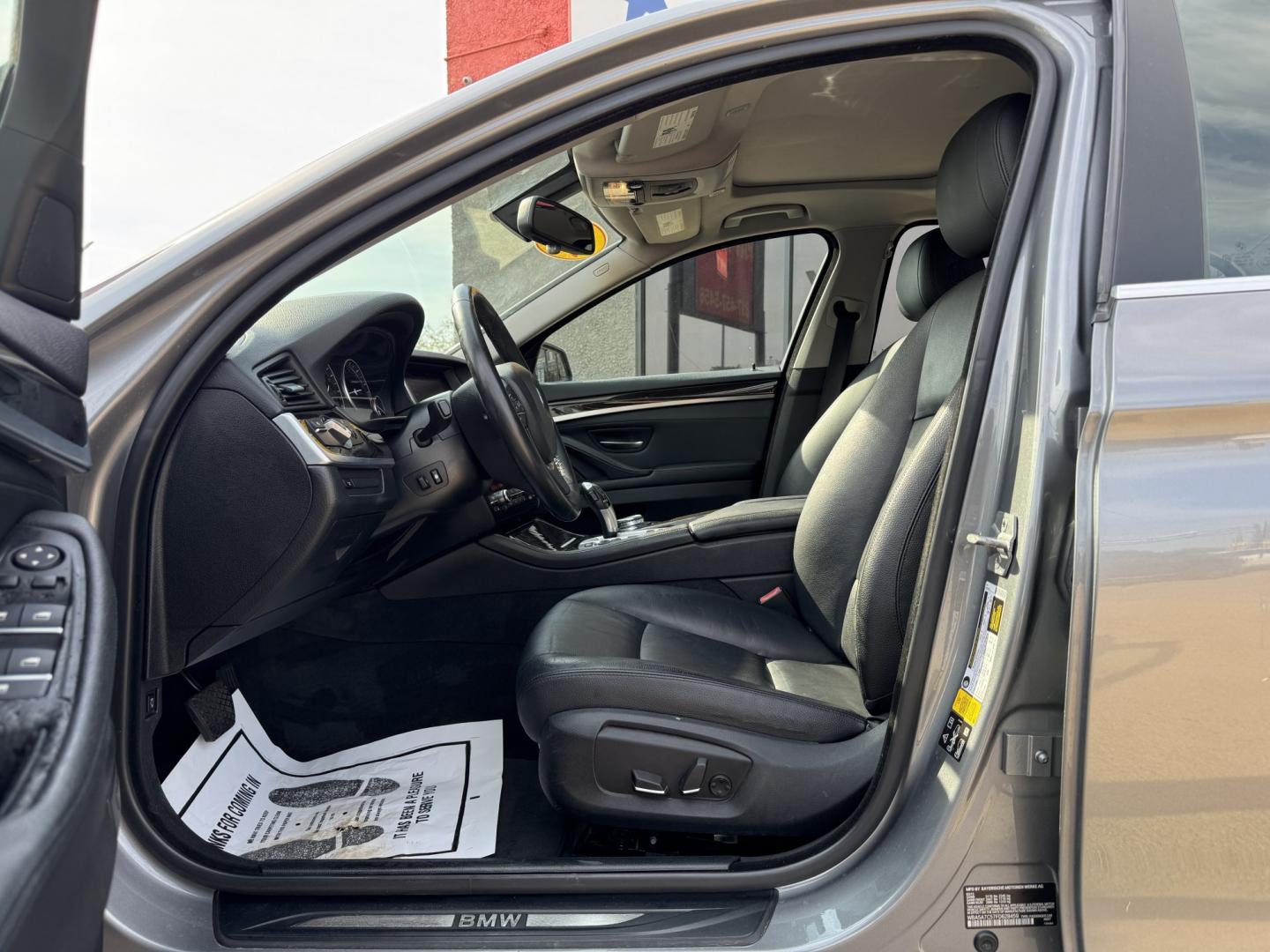 2015 GRAY BMW 5 SERIES 528I XDRIVE (WBA5A7C57FD) , located at 5900 E. Lancaster Ave., Fort Worth, TX, 76112, (817) 457-5456, 0.000000, 0.000000- Photo#7