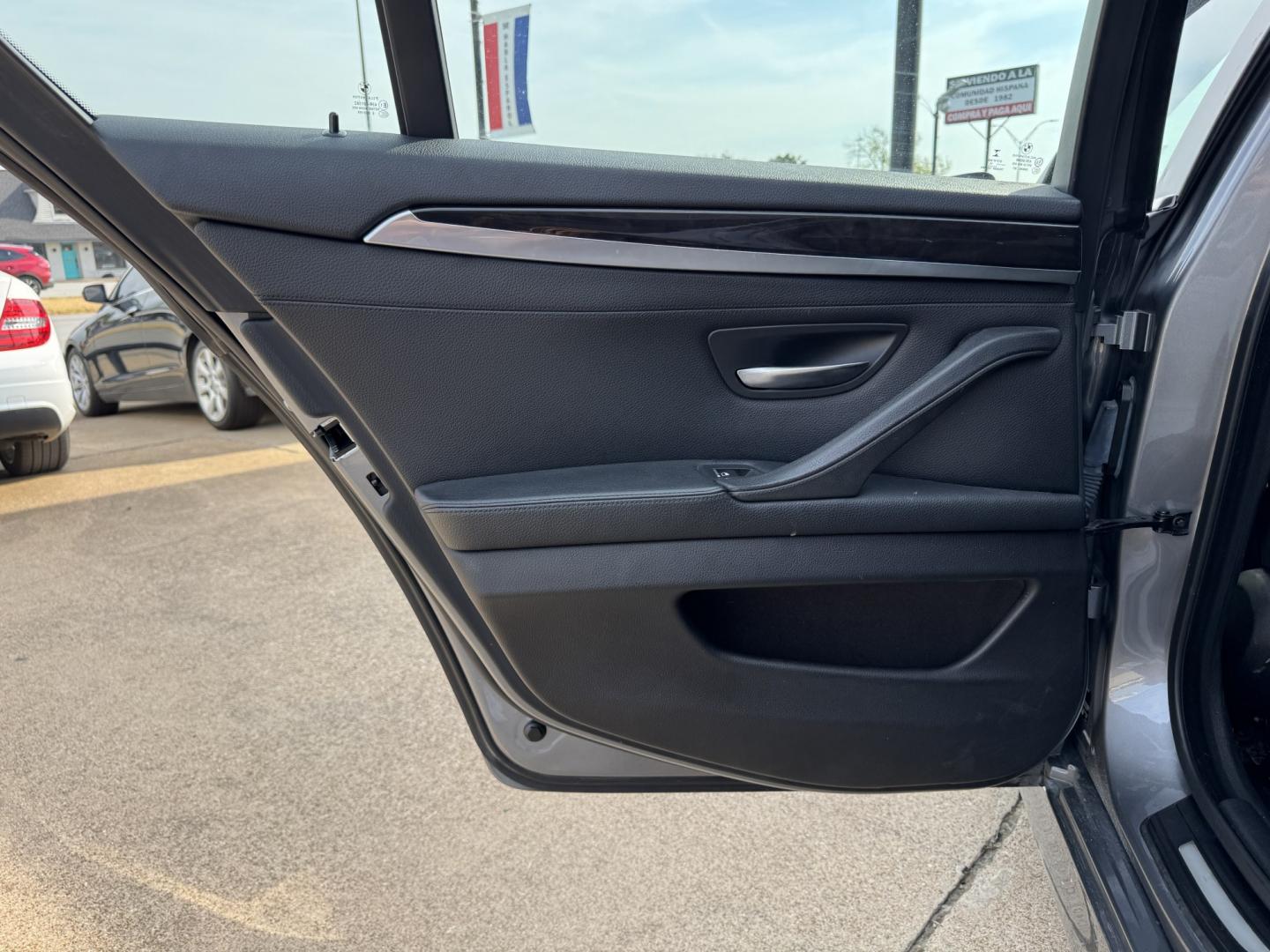 2015 GRAY BMW 5 SERIES 528I XDRIVE (WBA5A7C57FD) , located at 5900 E. Lancaster Ave., Fort Worth, TX, 76112, (817) 457-5456, 0.000000, 0.000000- Photo#10