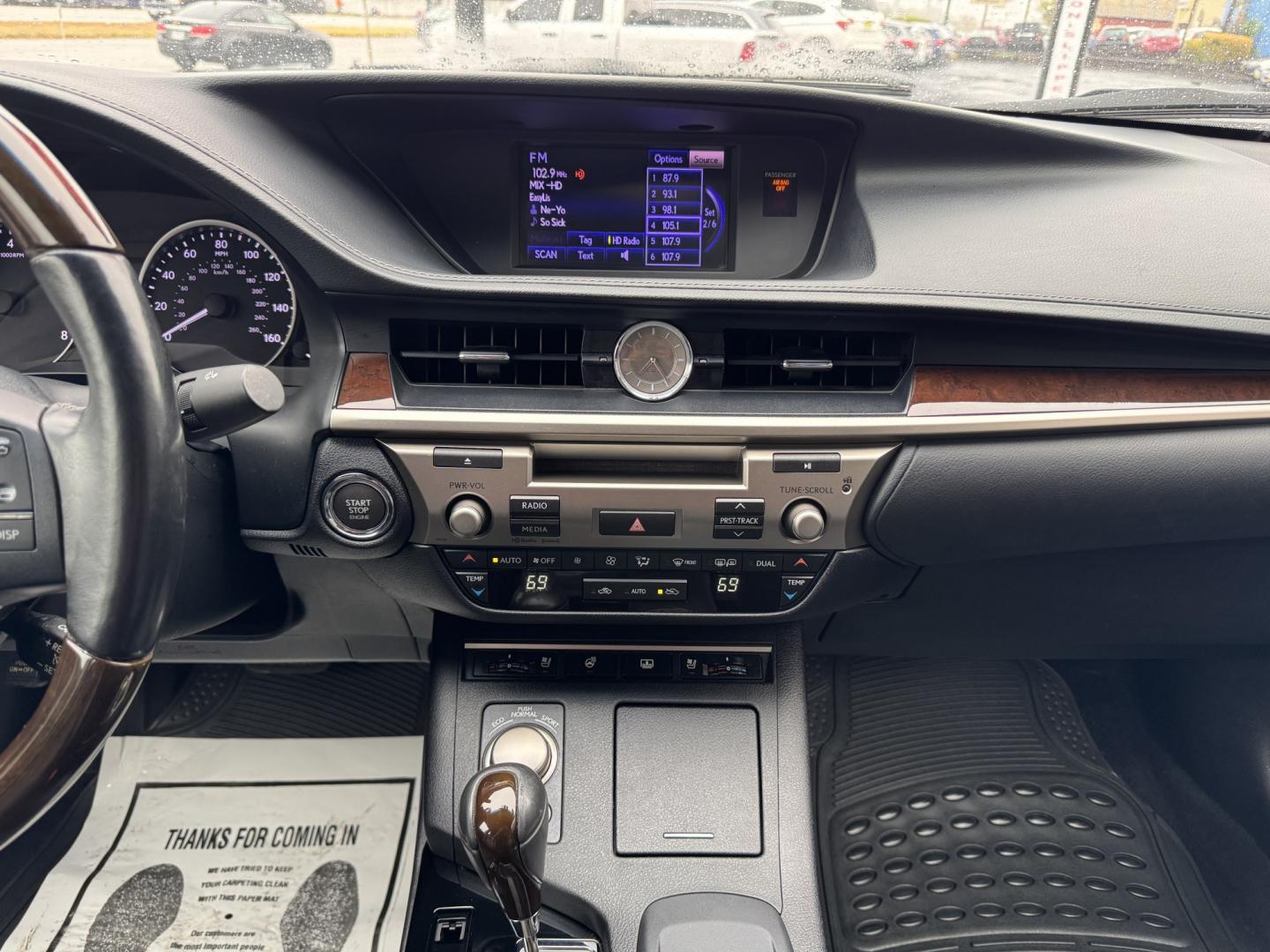 2013 BLACK LEXUS ES 350 BASE (JTHBK1GG5D2) , located at 5900 E. Lancaster Ave., Fort Worth, TX, 76112, (817) 457-5456, 0.000000, 0.000000- Photo#26